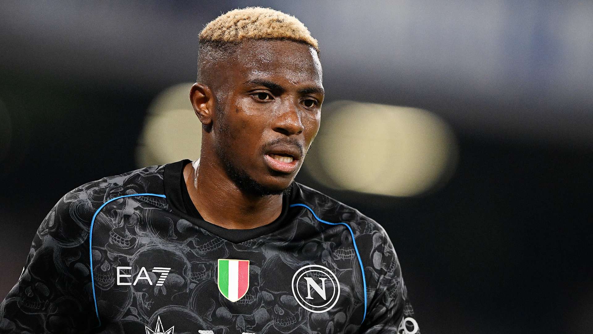 Chelsea pushing for Osimhen loan deal  