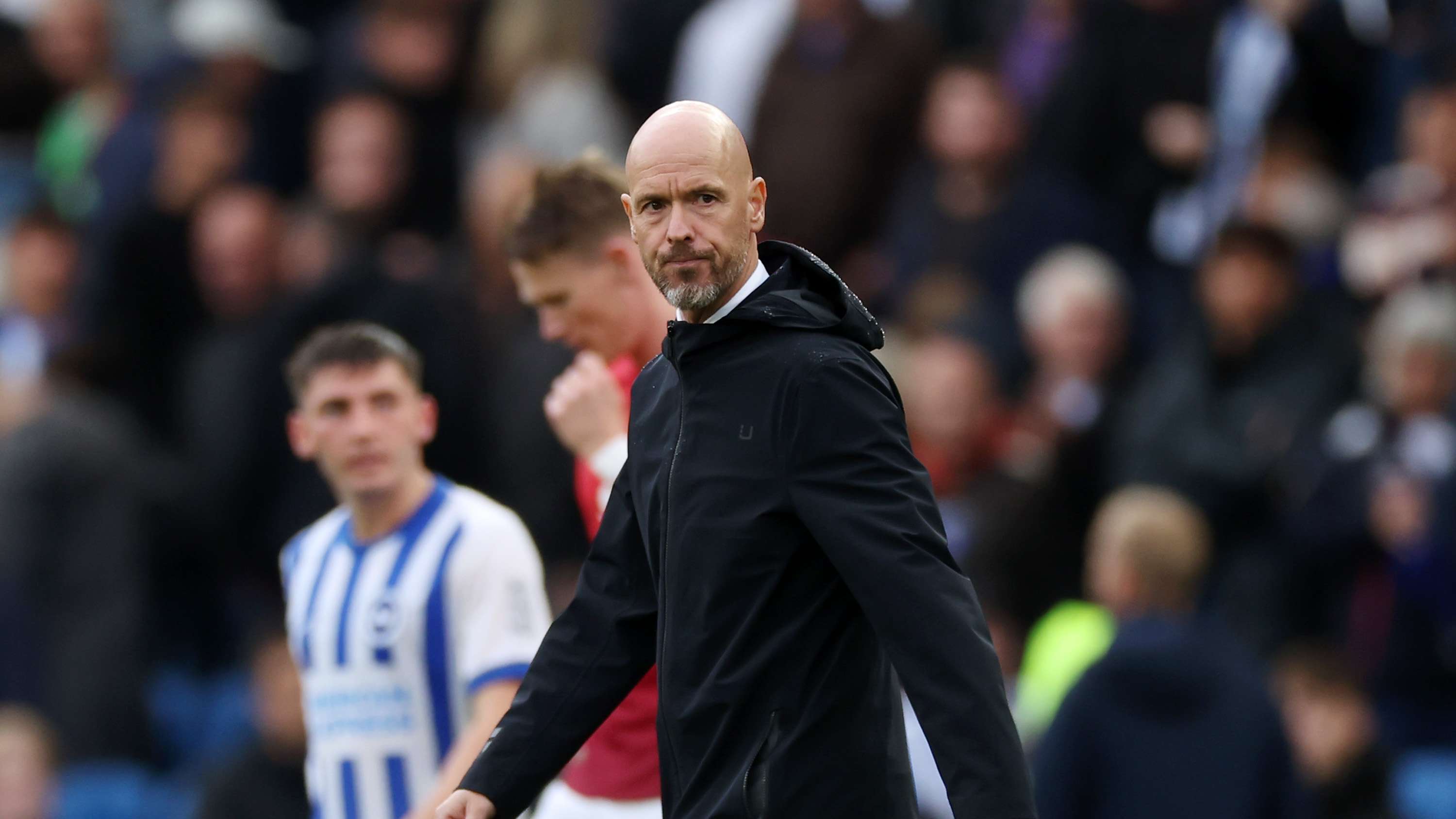 'Absolutely criminal' - Man Utd fans rage after Brighton loss  