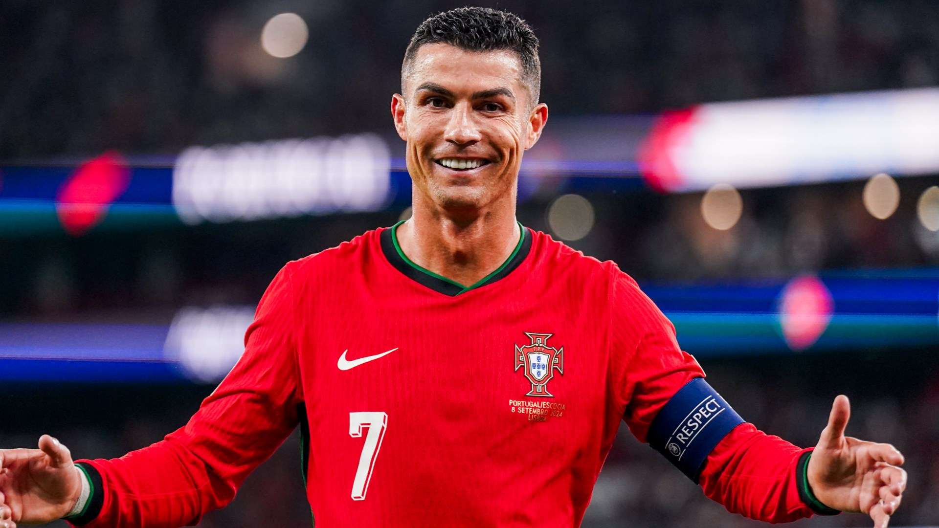 CR7 promise after hitting one billion social media milestone  