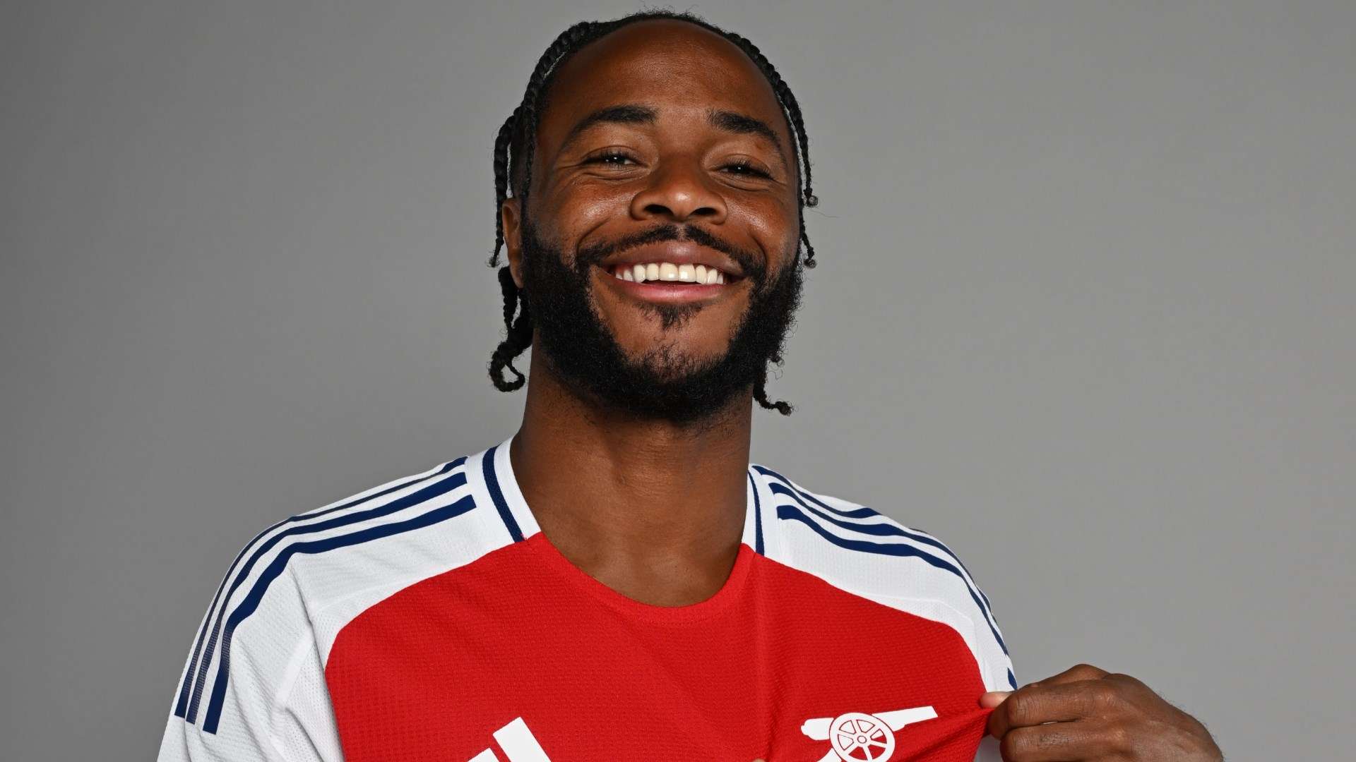 Sterling to Arsenal is 'incredible business', says Murphy  
