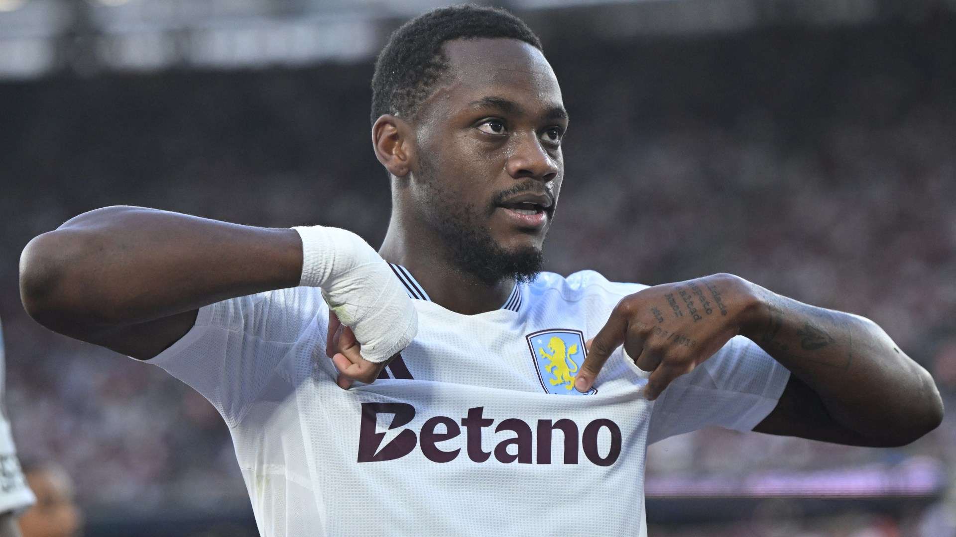 Transfers LIVE: Arsenal & Barca want Villa star Duran  