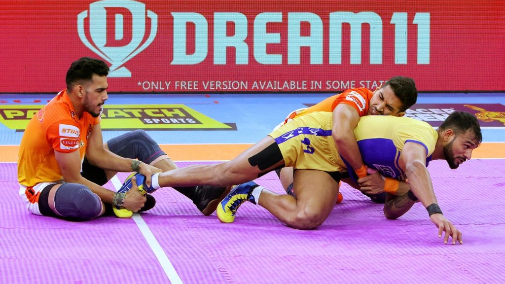 Bengaluru Bulls vs Puneri Paltan in match 16 of Pro Kabaddi Season 11  