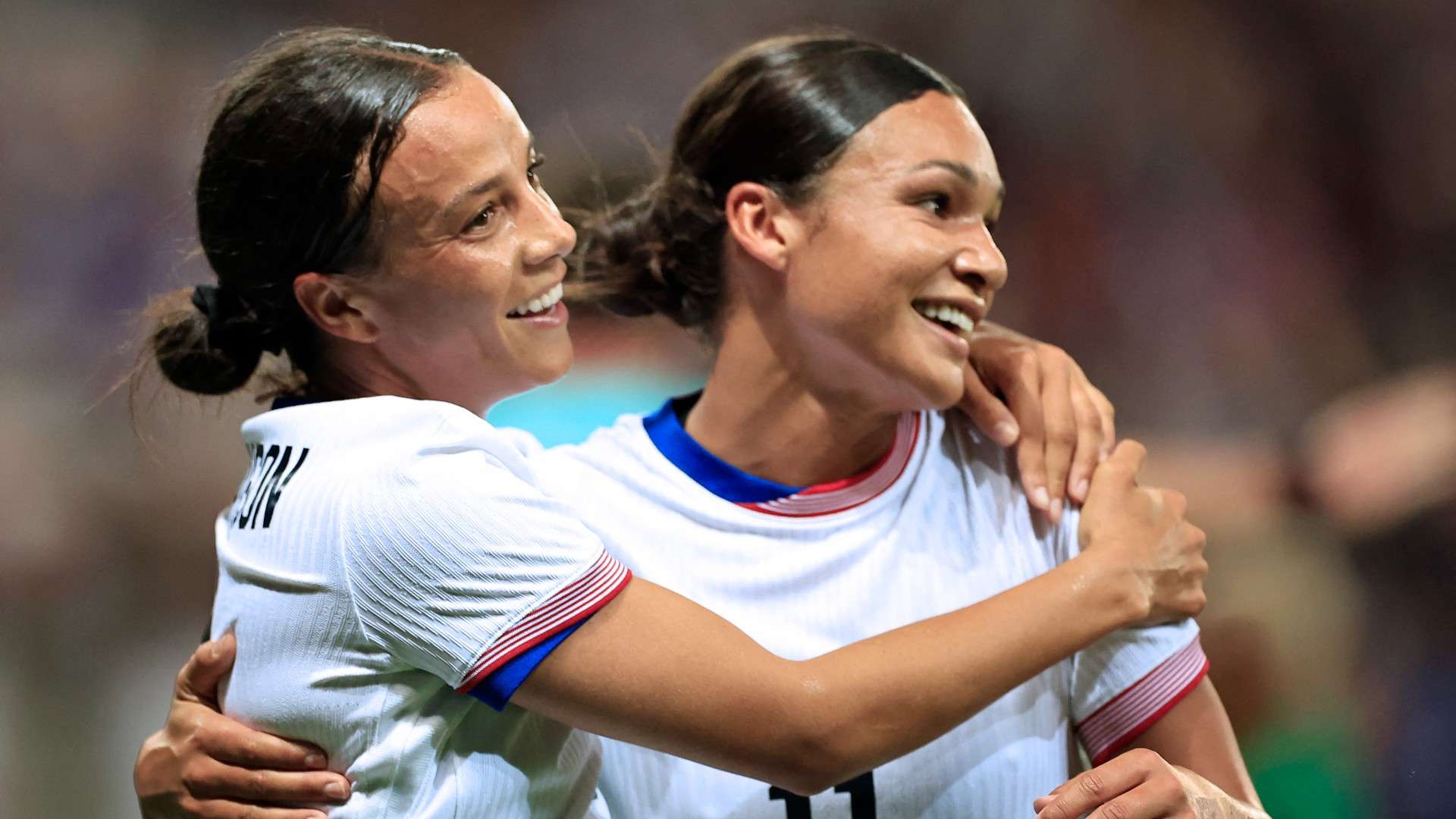 Double Espresso? Rodman out, Smith and Swanson in for USWNT  