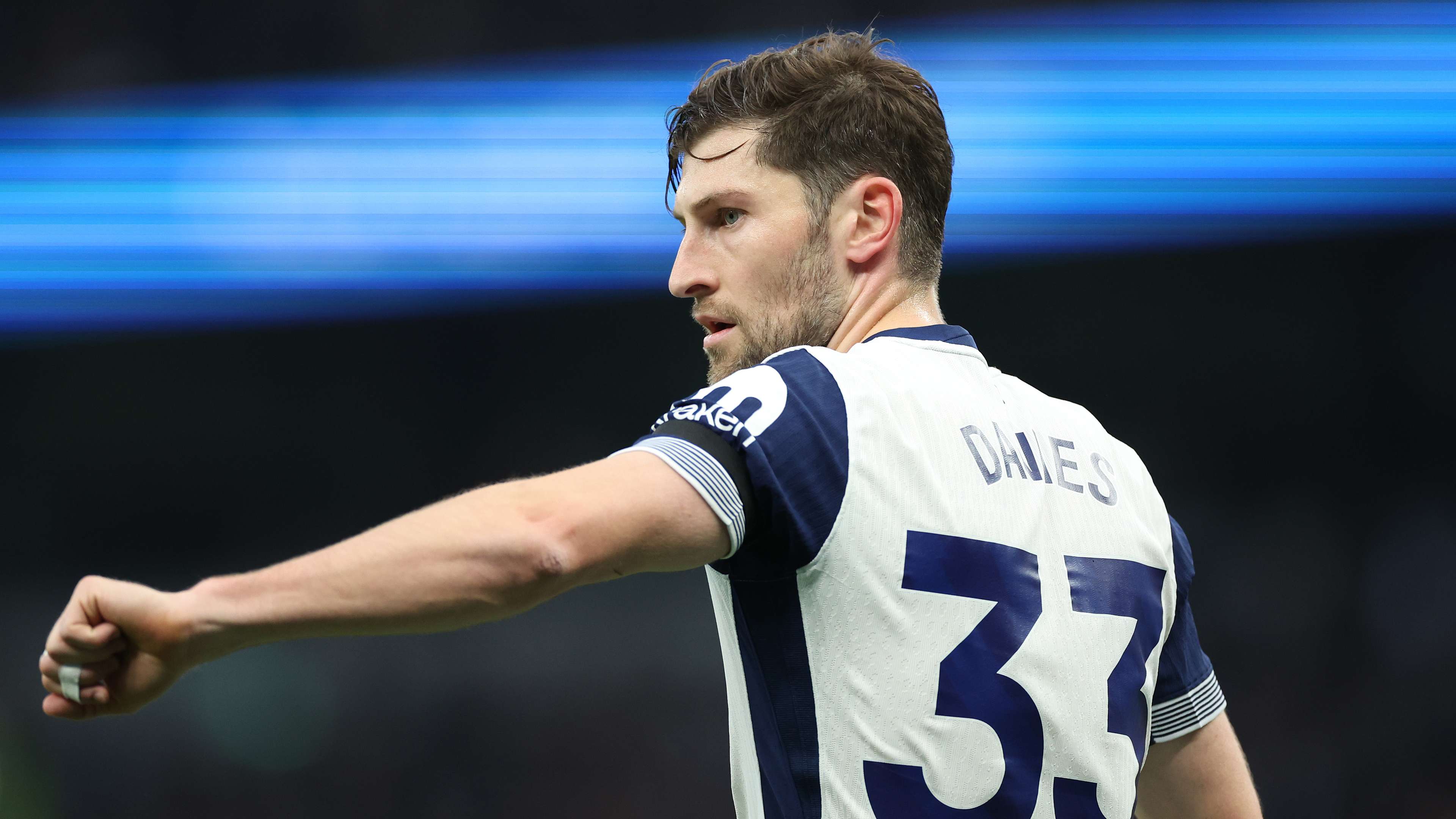 The new Maldini! Maddison praises Davies with hilarious meme  