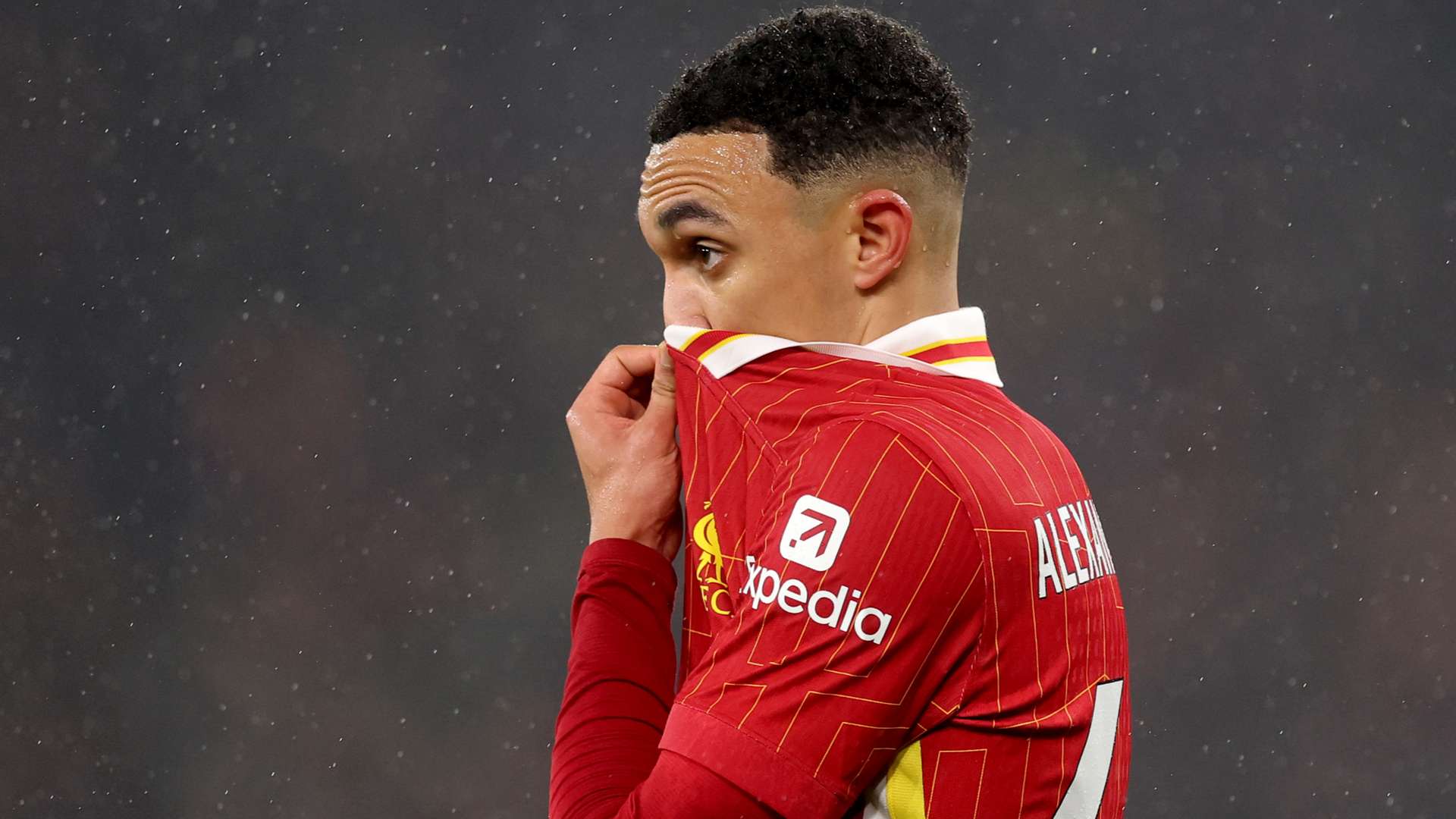Neville: 'Insulting' Real offer resulted in dire Trent display  