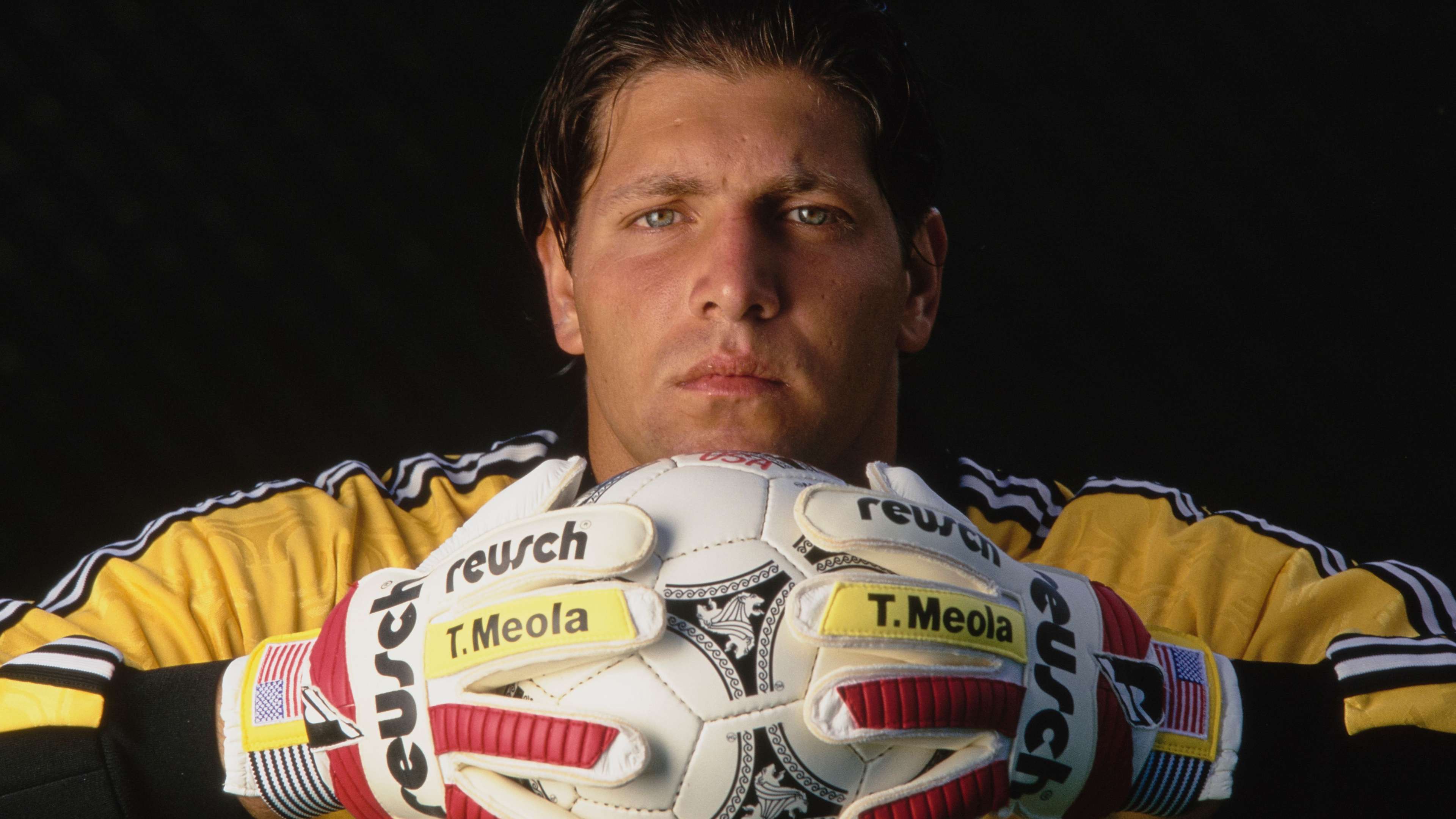Lalas, Conrad support USMNT legend Meola after heart attack  