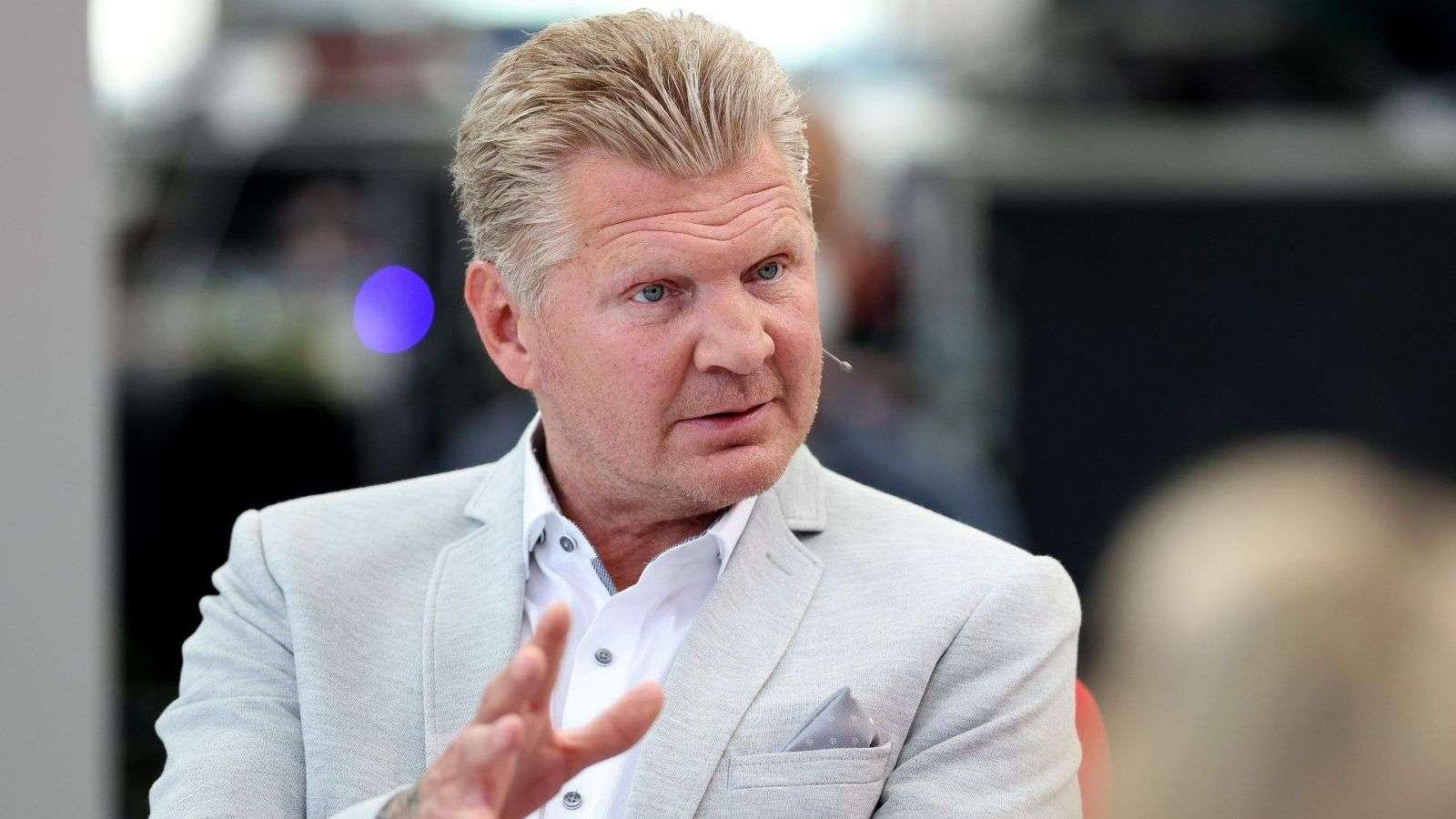 'A striker who makes the difference' - Effenberg tells Bayern who should replace Kane  