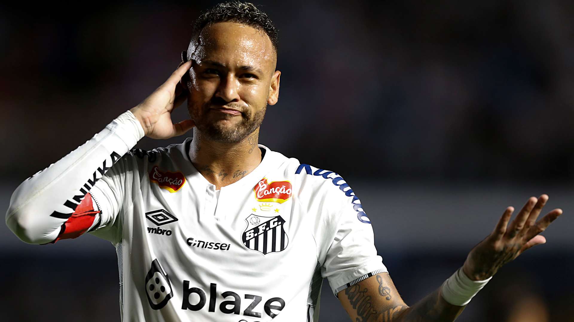 📽️ | Neymar at it again! Free-kick goal from incredible angle  