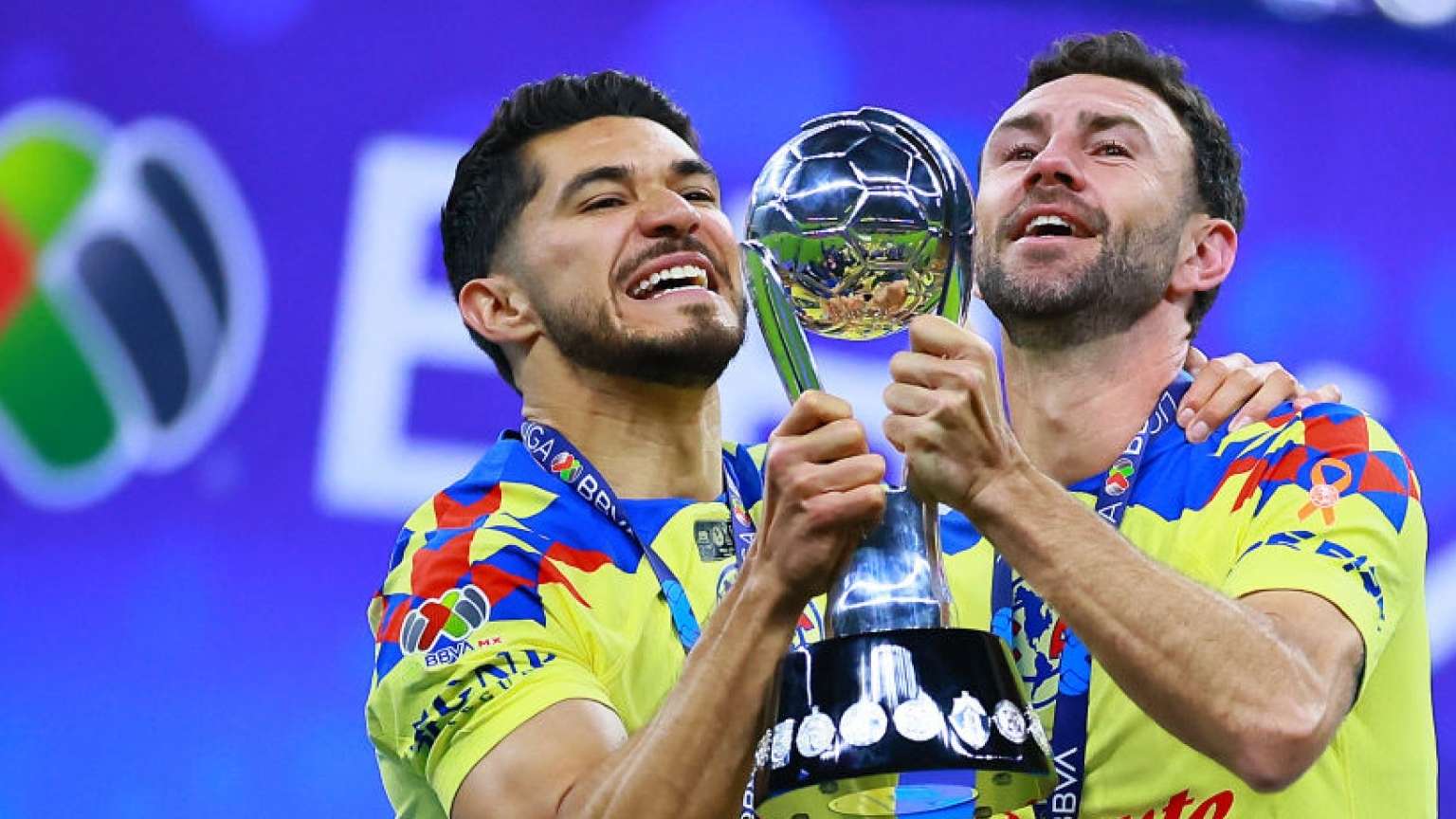 Layún calls América the team under most pressure in Mexico  