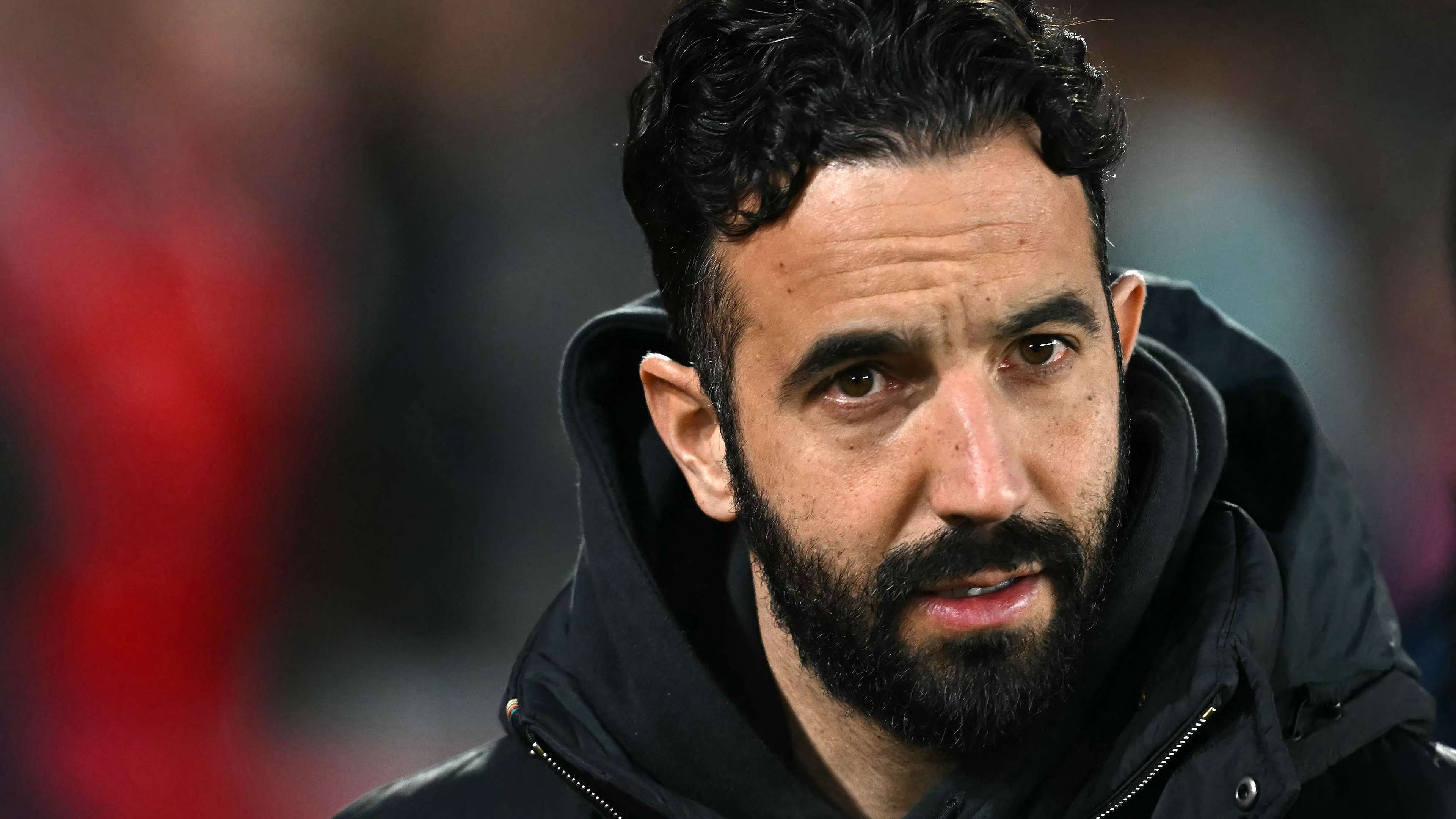 'Not possible' - Amorim ignores Ferguson comparisons  