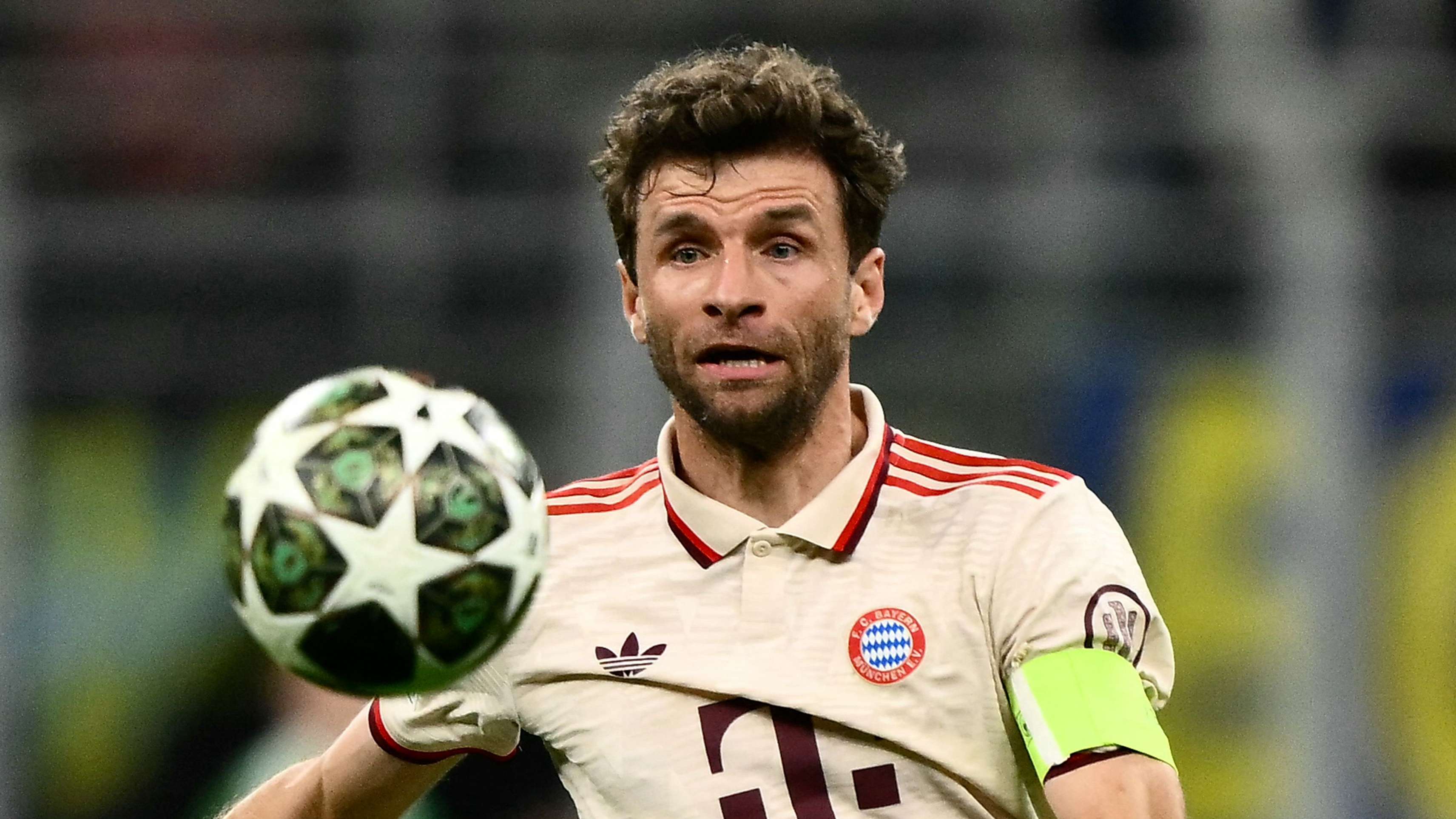 Muller to LAFC 'getting closer' with legend to be gifted house!  