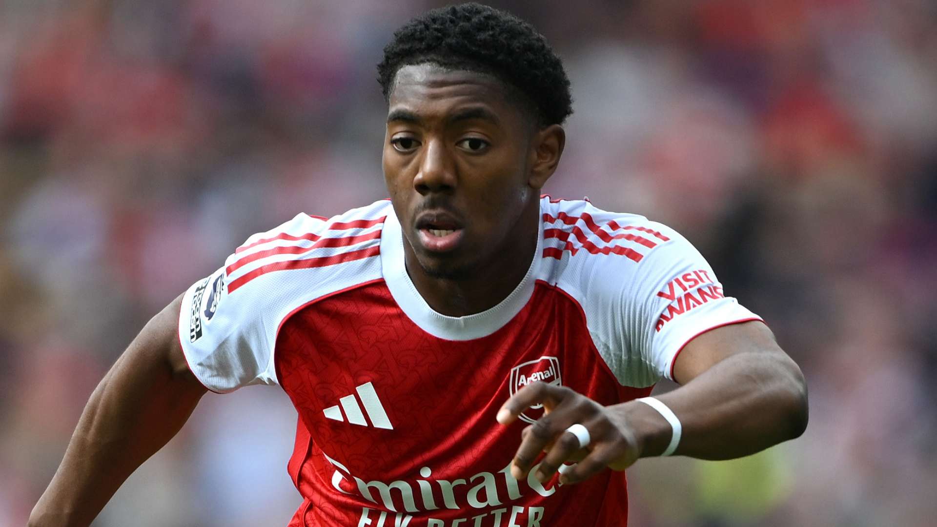 Real to poach another English full-back?! Lewis-Skelly interest  