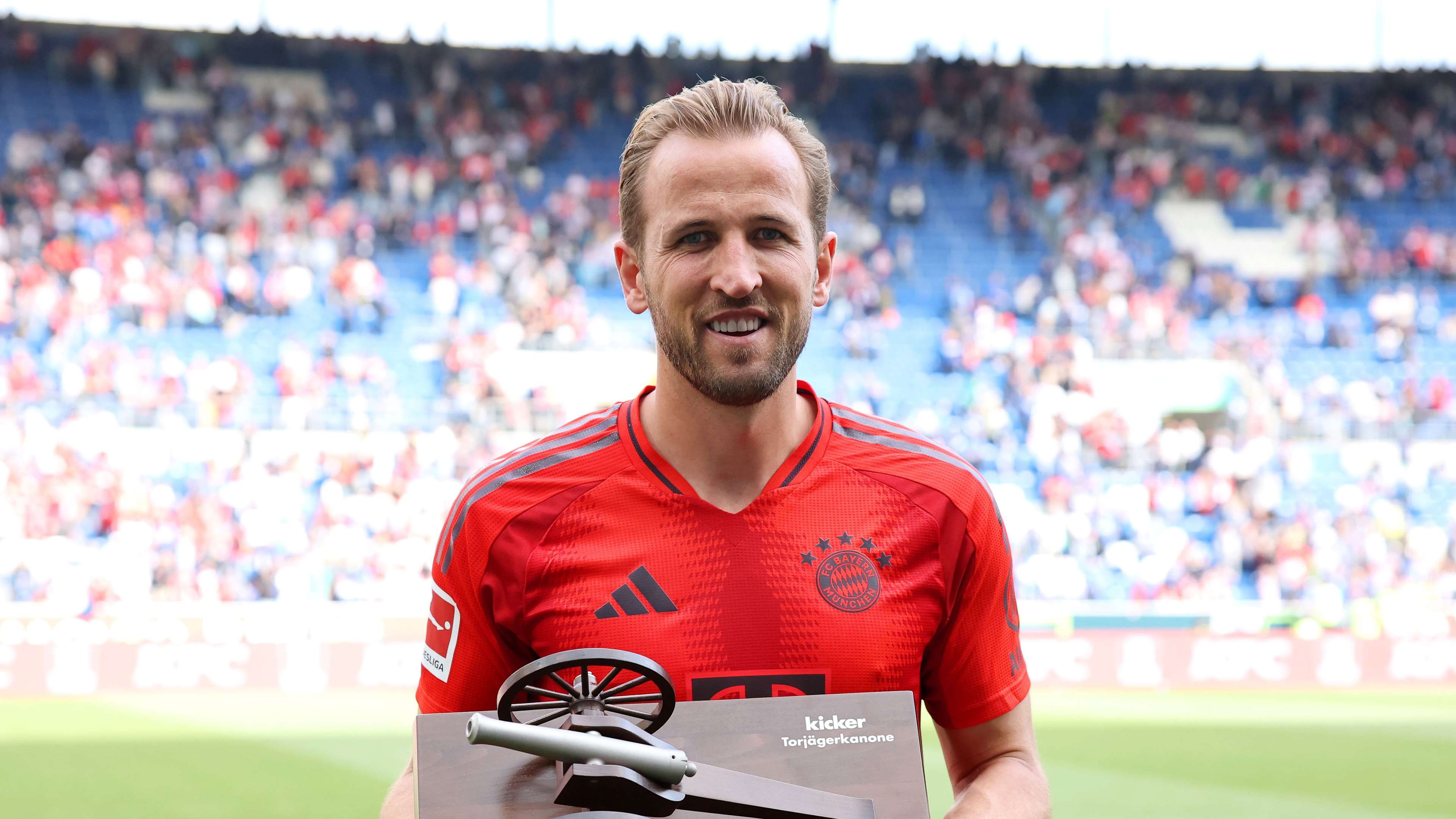 Kane not interested in Ballon d'Or talk as he targets CWC glory  