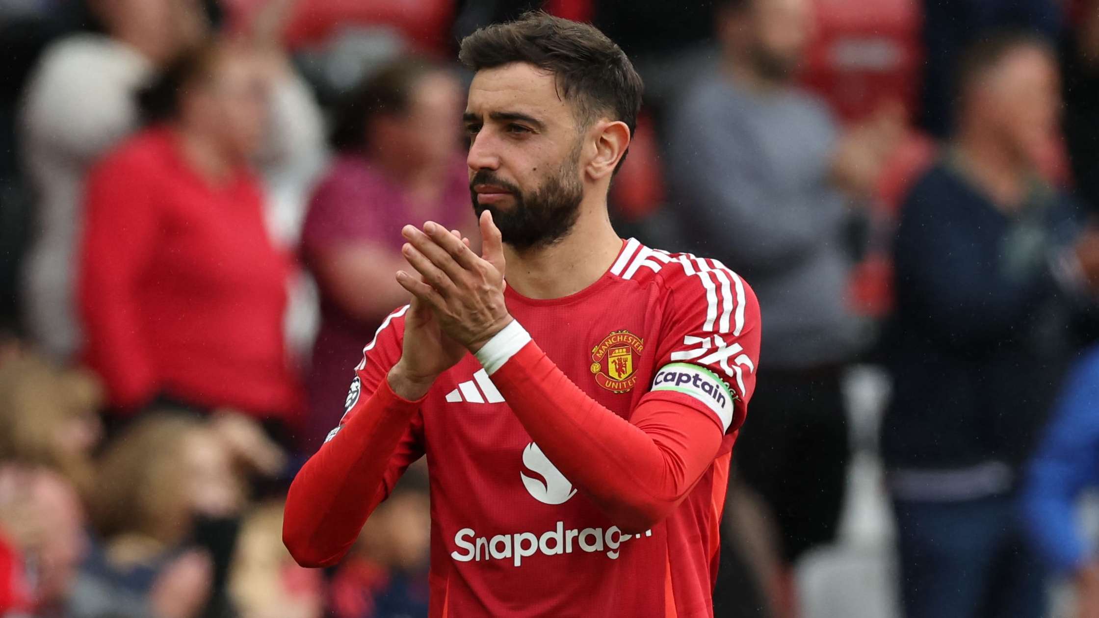 Man Utd want Sporting star to replace Fernandes amid Al-Hilal links  