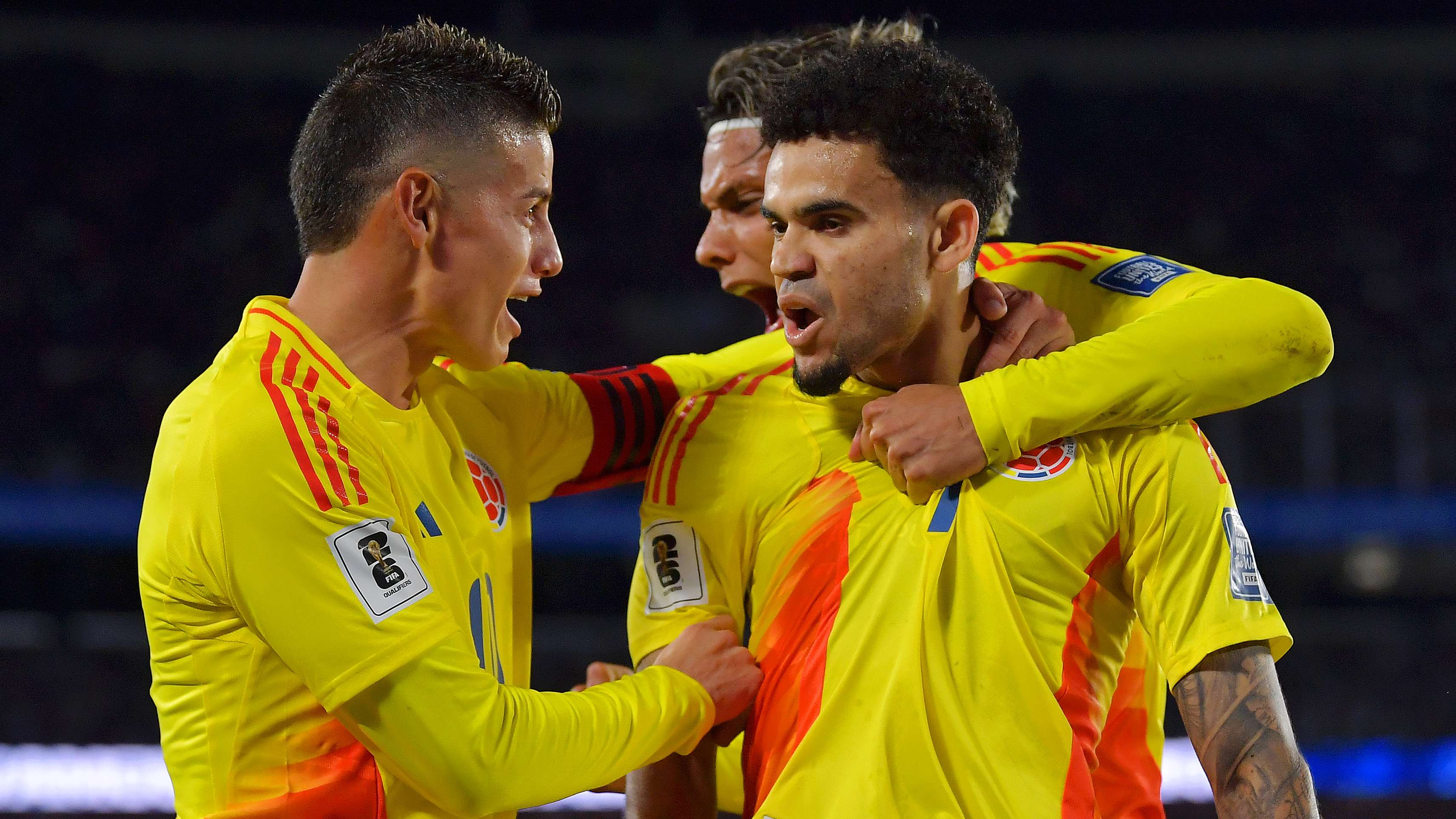 📽️ | Diaz dances past four Argentina defenders to score INSANE solo goal  