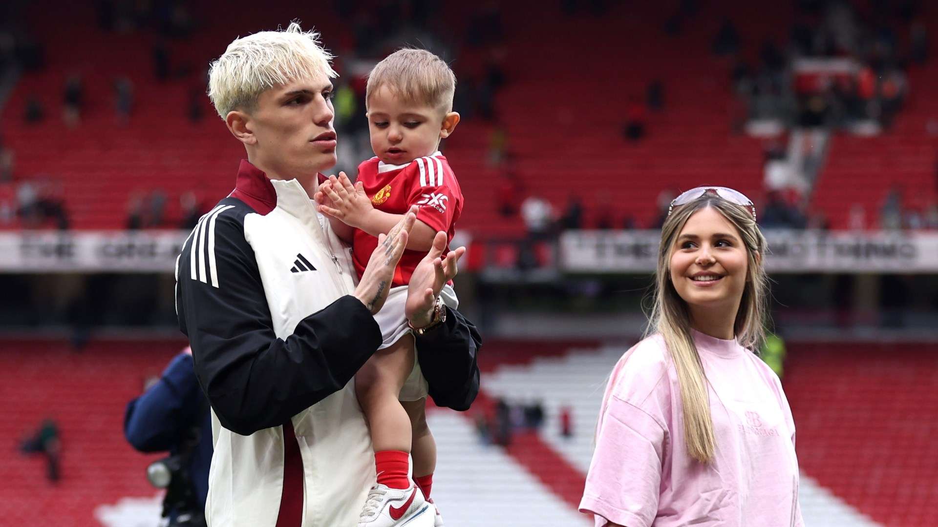 Garnacho's girlfriend unfollows him on Instagram amid breakup rumours  