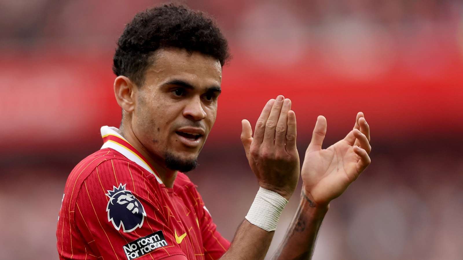 Transfers LIVE: Bayern set to seal Diaz deal  