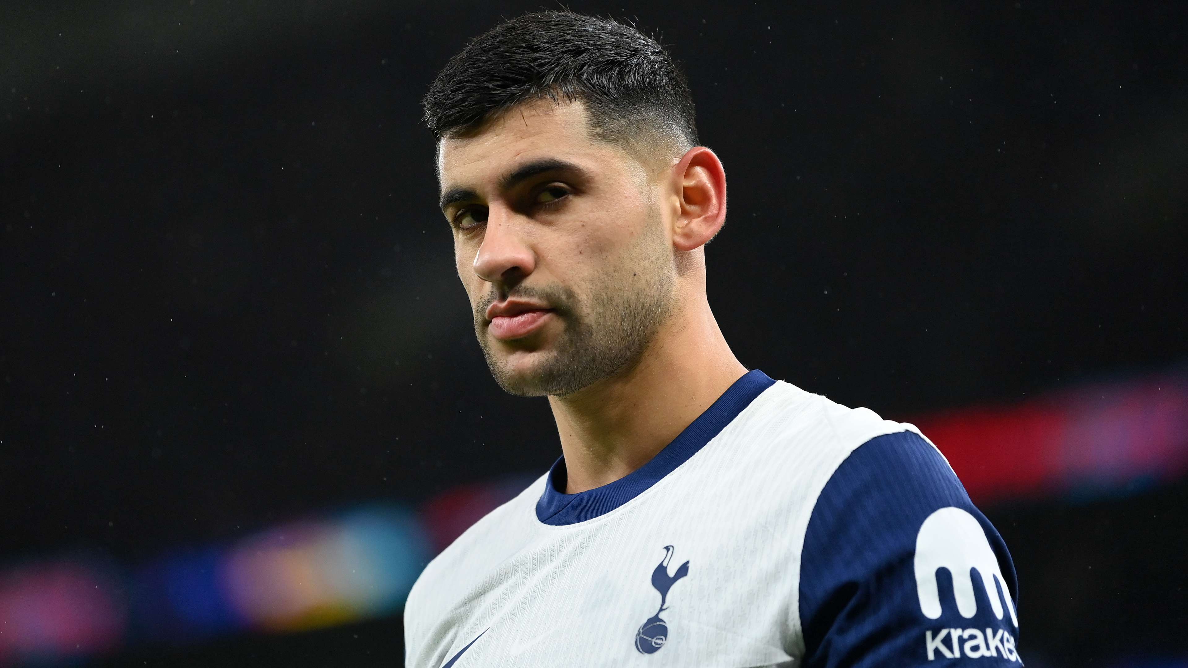 Atletico to make improved Romero offer but still short of Spurs' price  