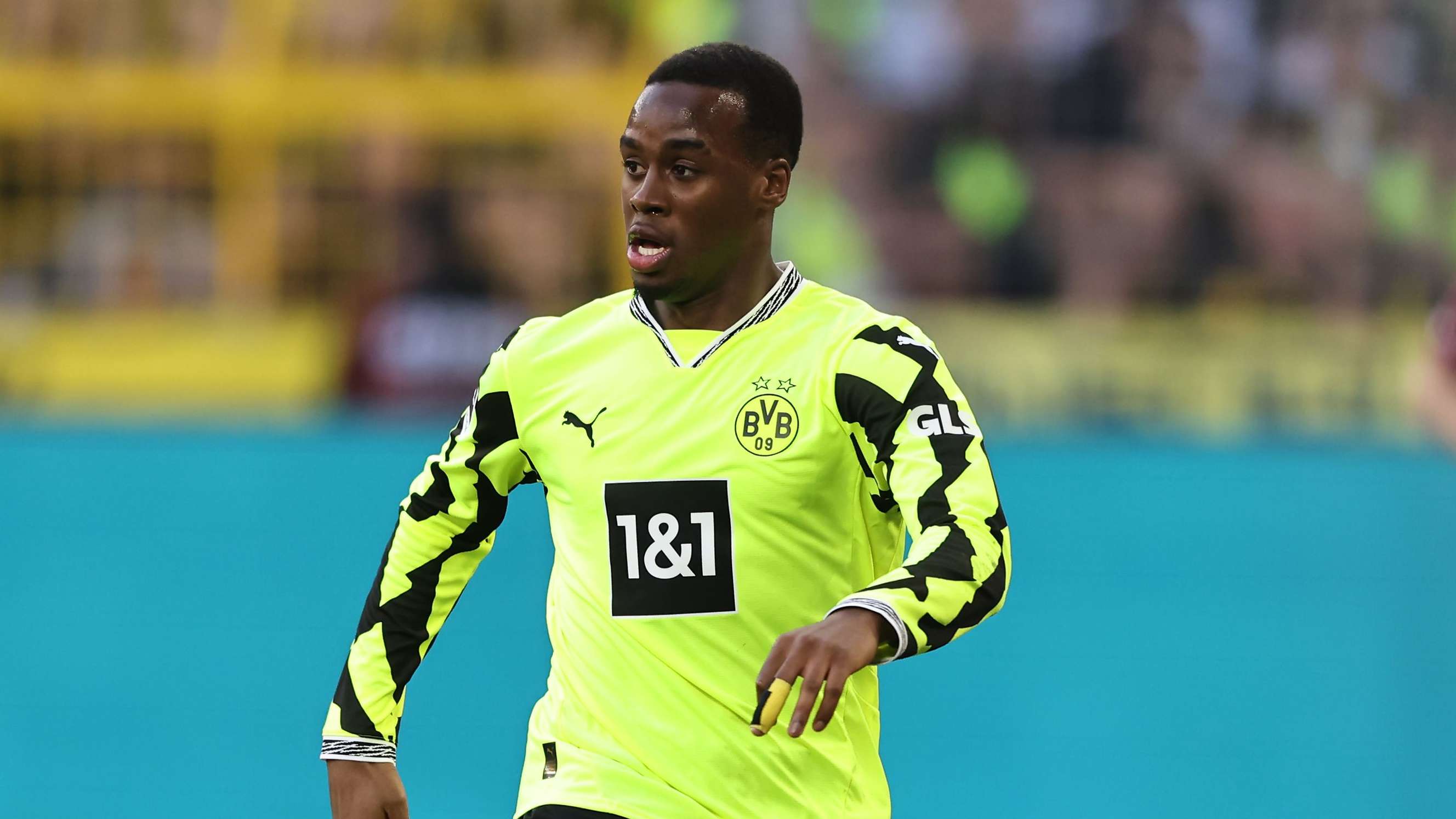 Maresca reveals Gittens has already joined up with Chelsea squad  