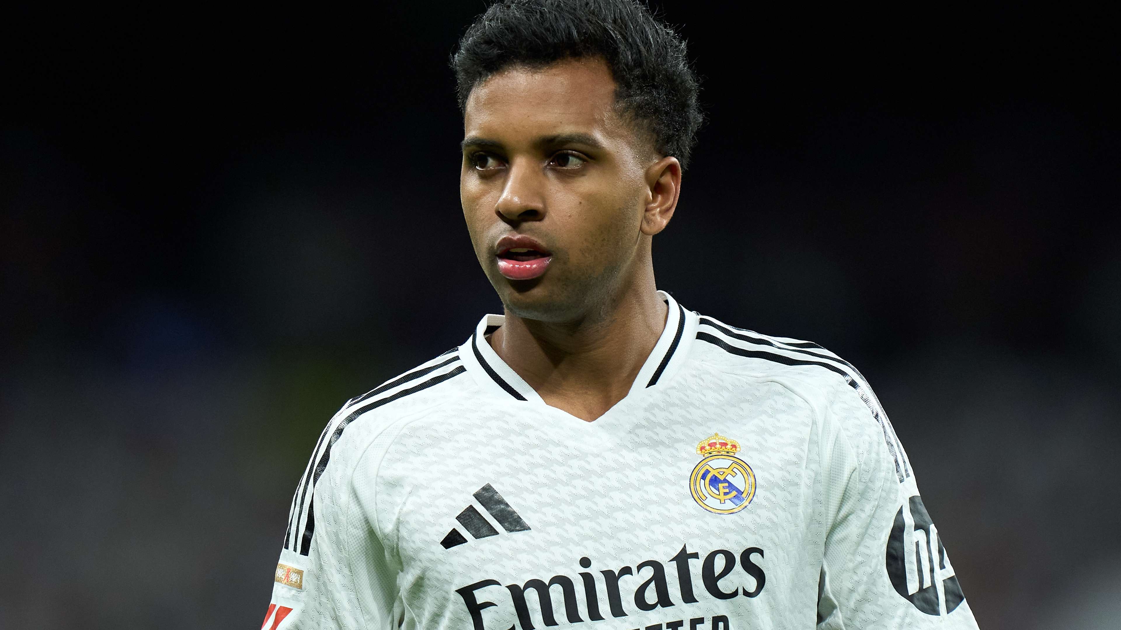 Alonso denies Rodrygo transfer rumors after benching him again  
