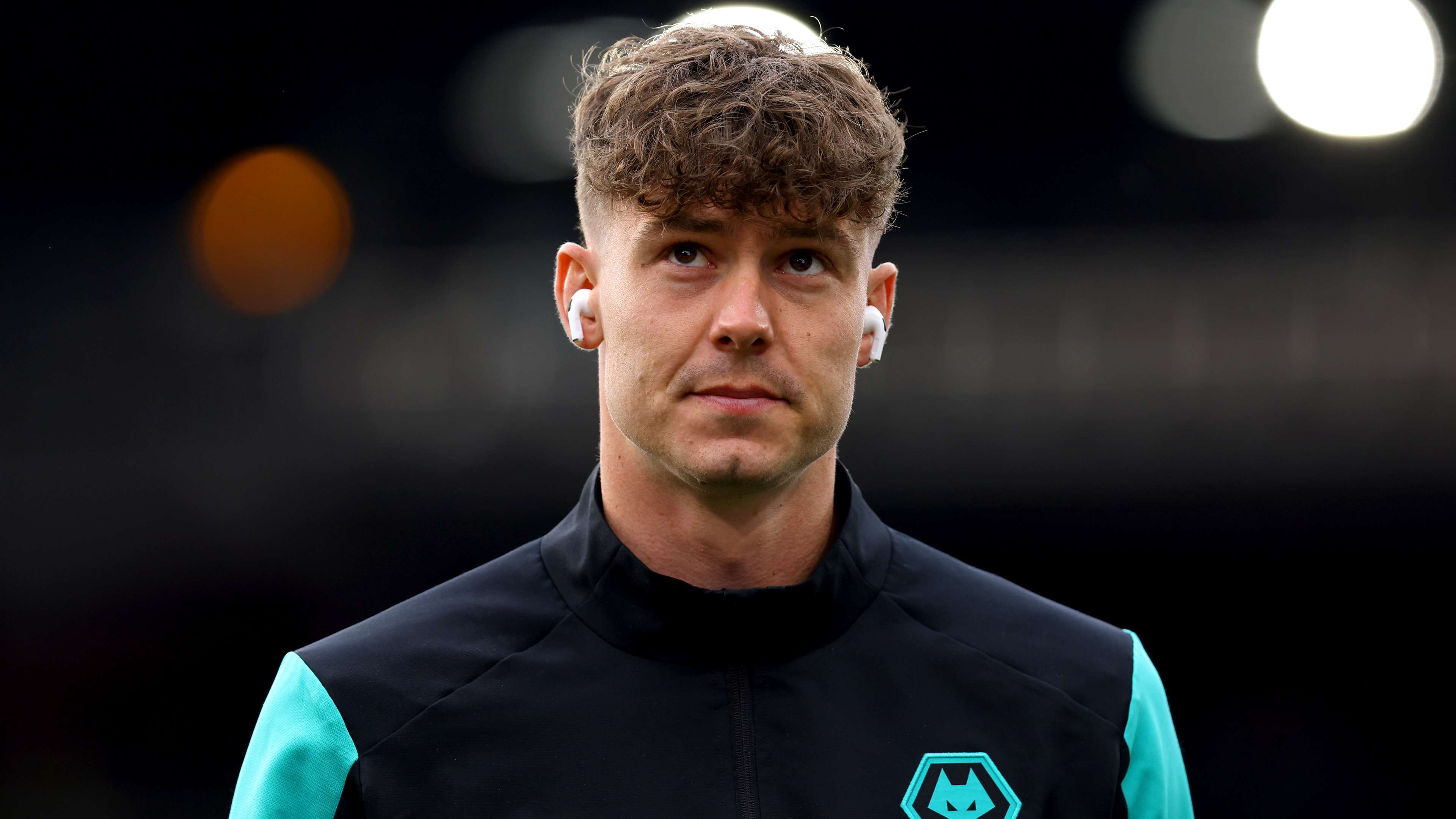 Newcastle identify Wolves star Larsen as Isak replacement  