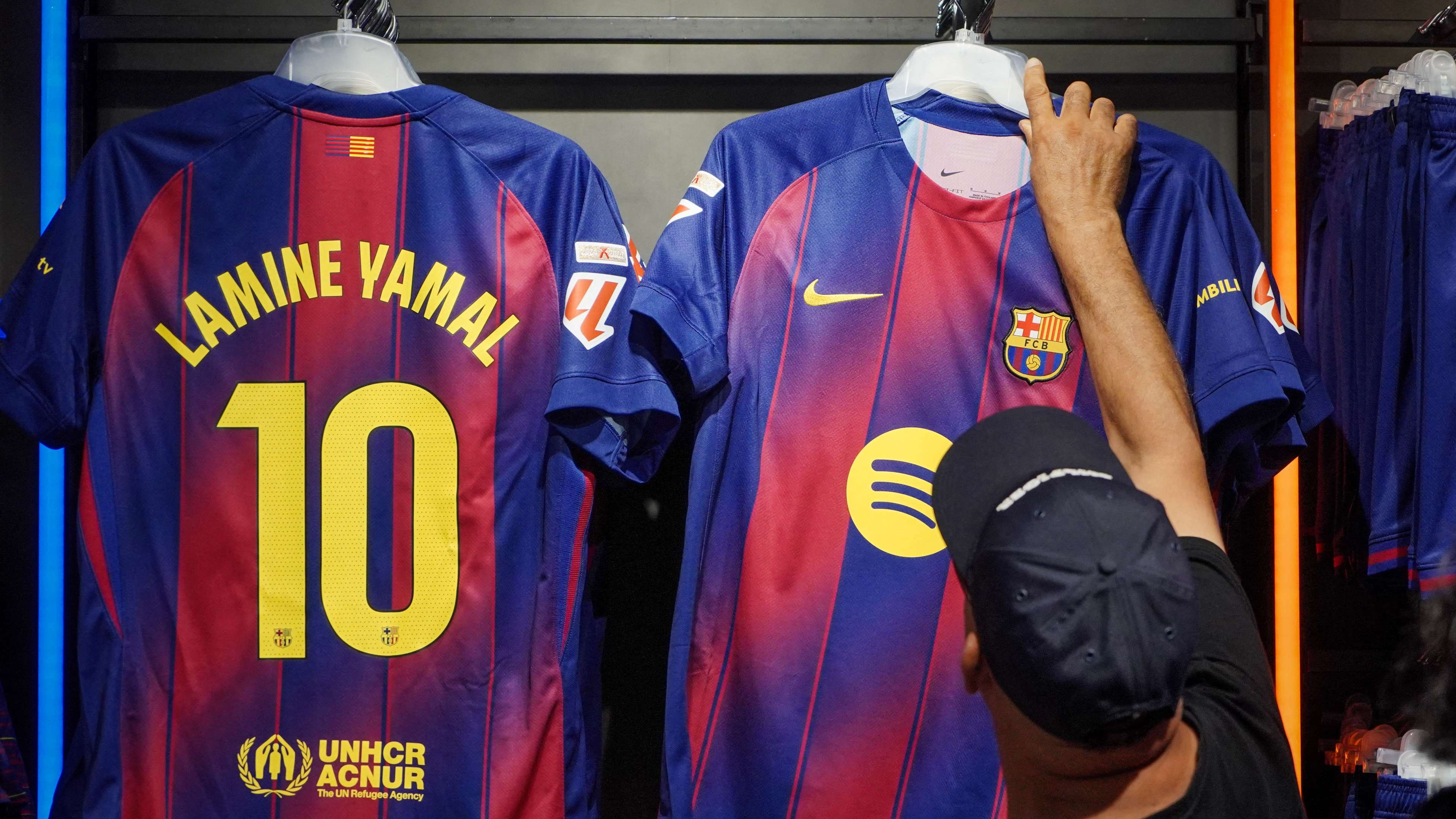 Barca to wage €120m war with Spotify over sponsorship contract  