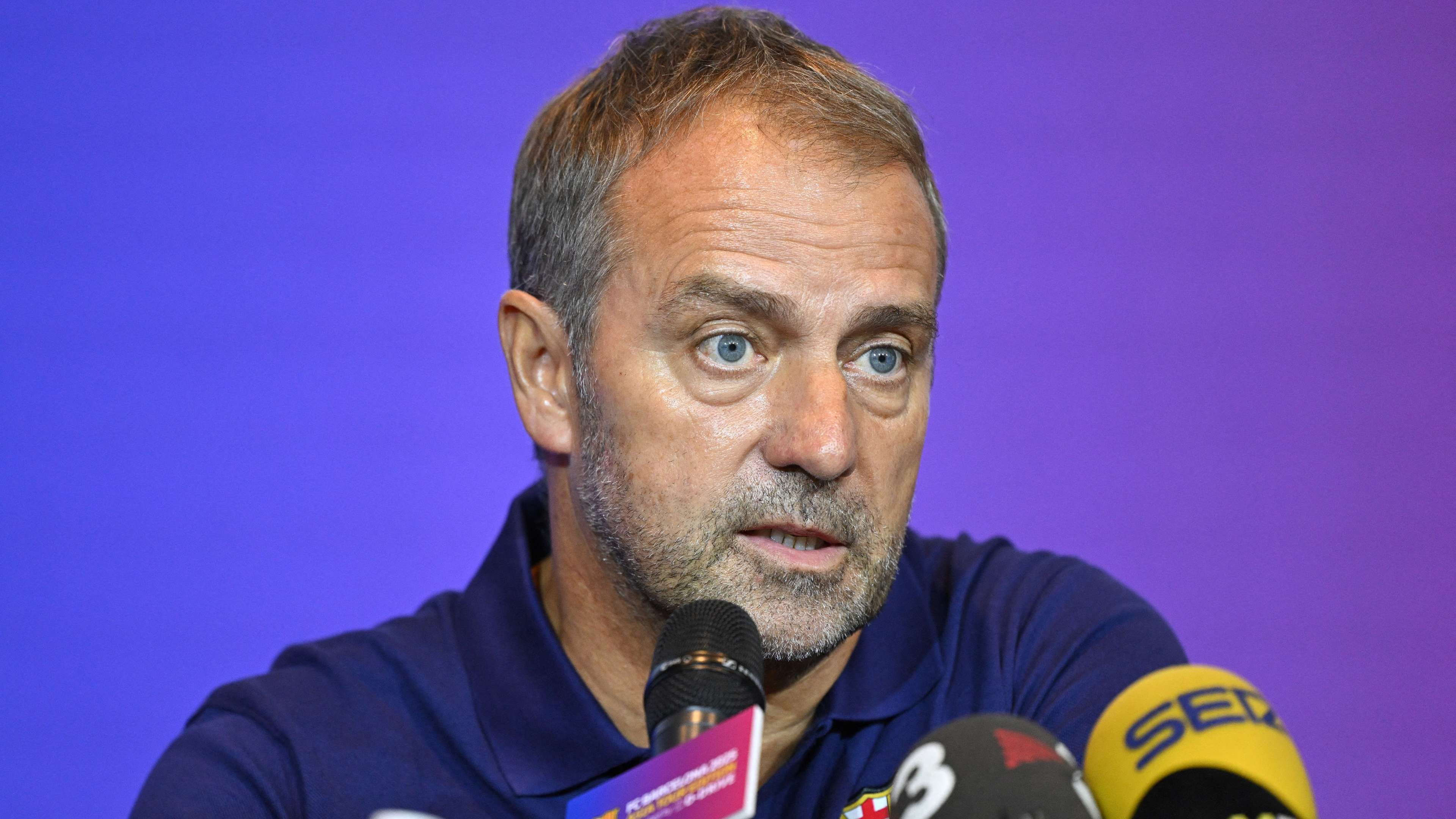 Flick dismisses Araujo exit rumours  