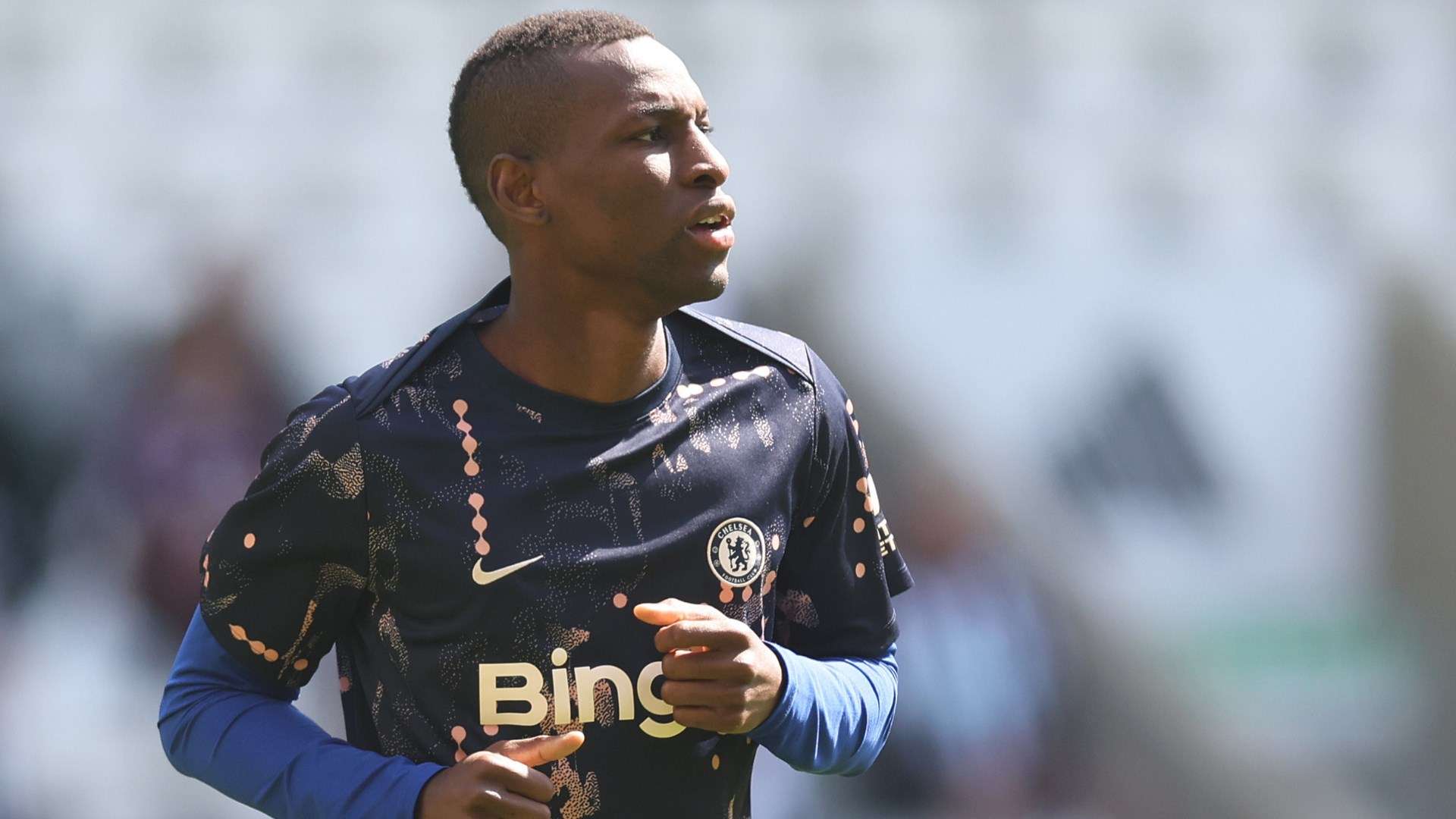 Bayern chief Eberl has hope of reviving Jackson deal  