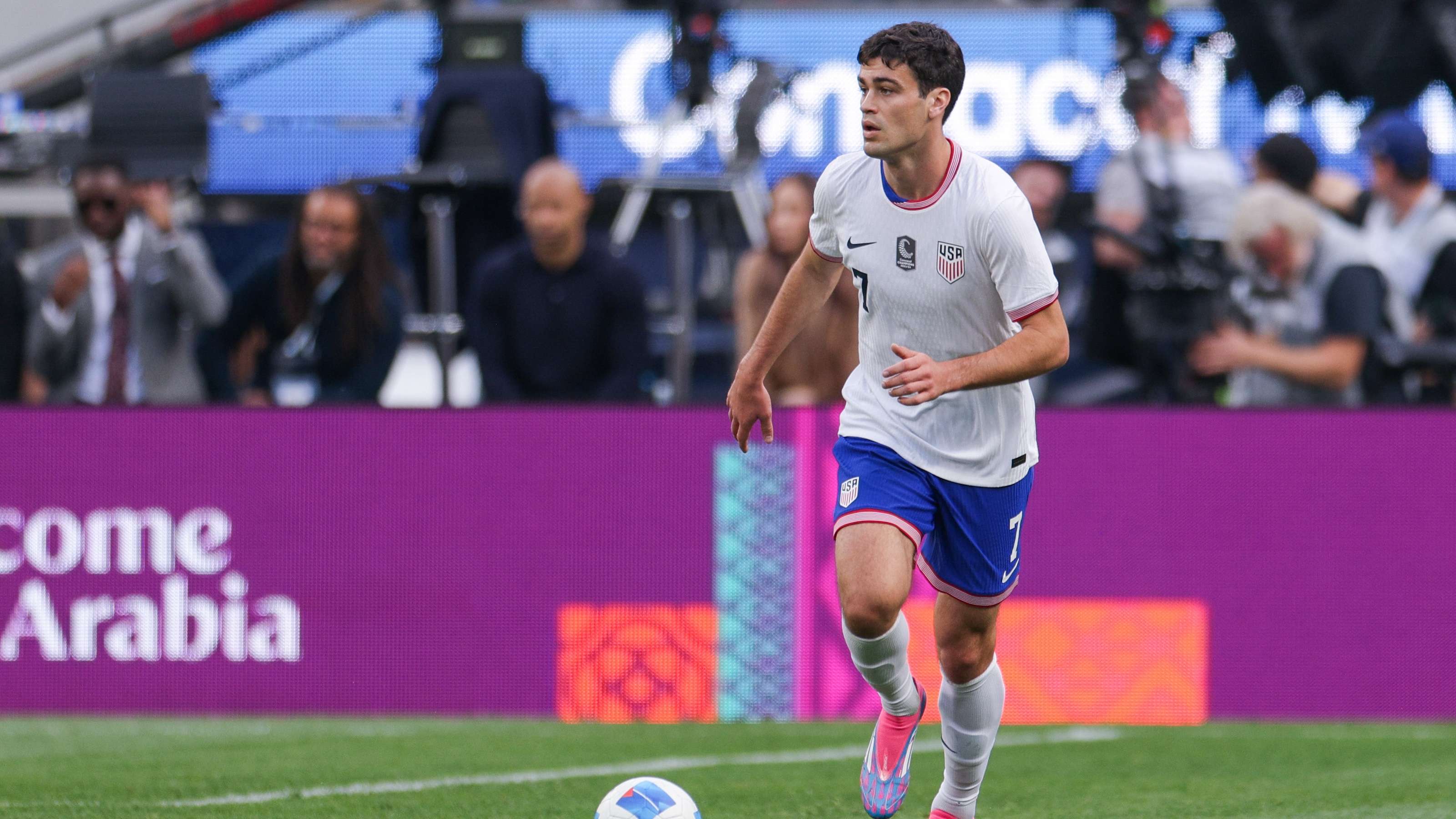 Reyna admits he 'can't be surprised' about missing USMNT squad  