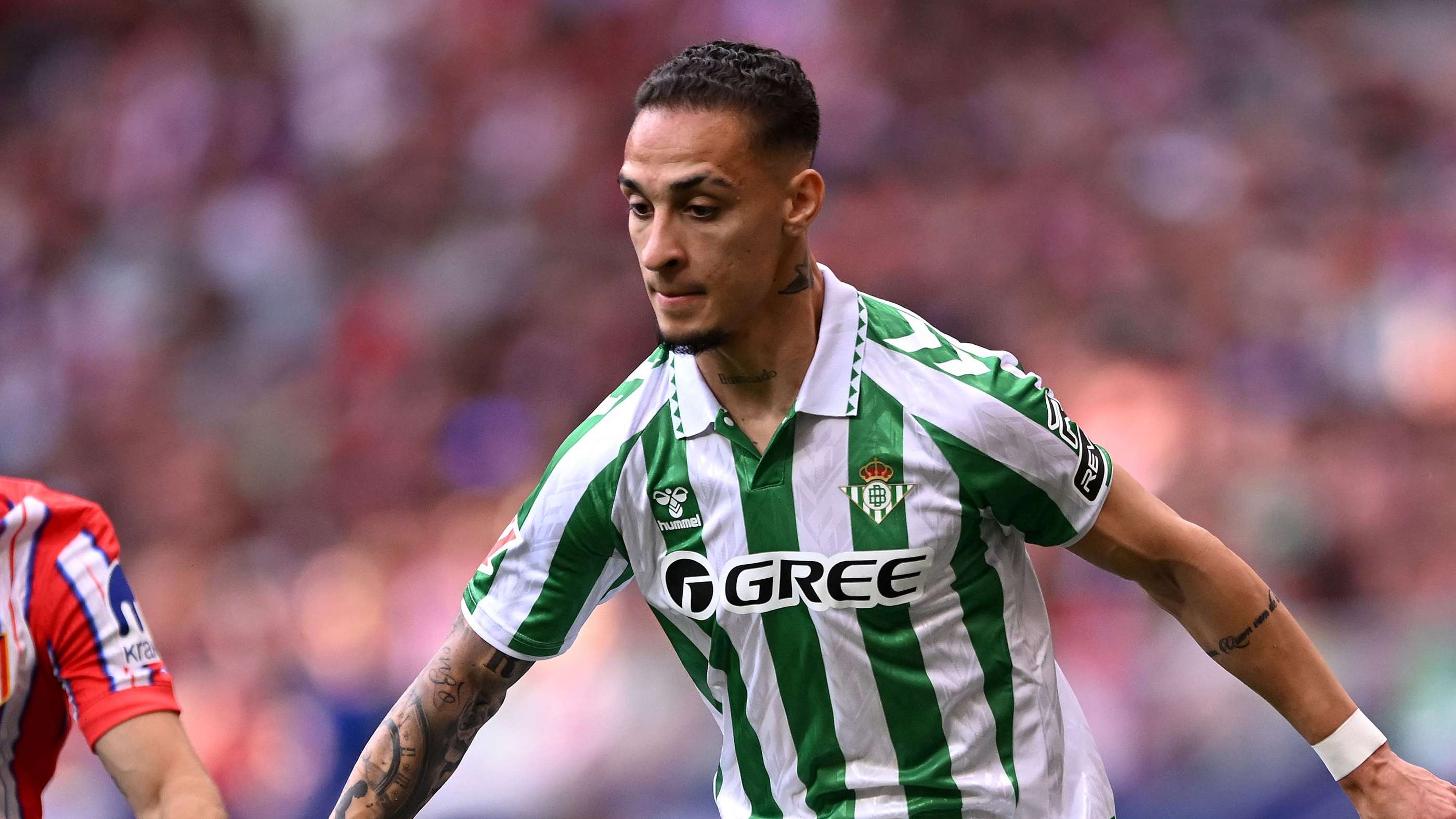 Real Betis make unspoken gesture as they wait on Antony  