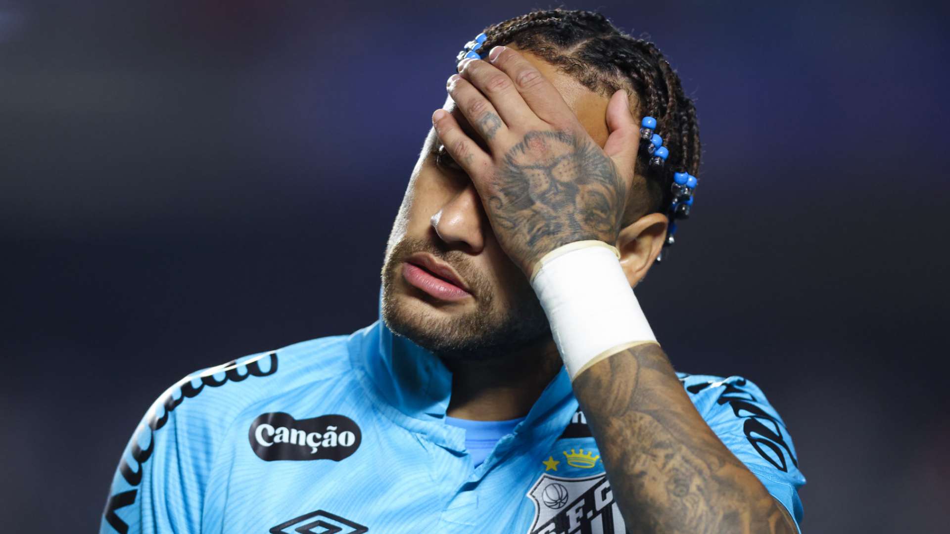 'Sh*t' - Neymar slams artificial pitch after injury scare  