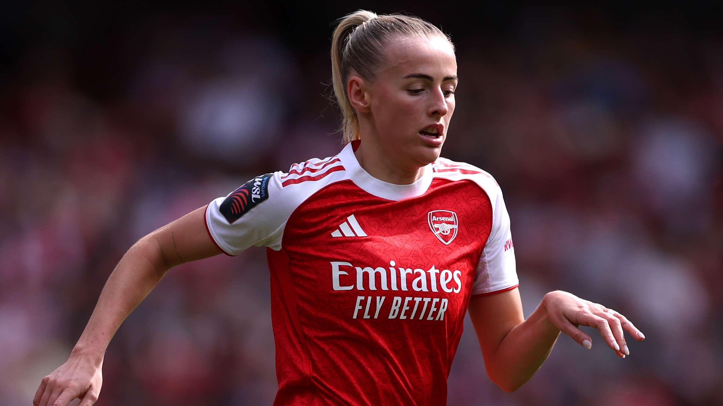 Kelly suffers injury setback after making Arsenal switch  