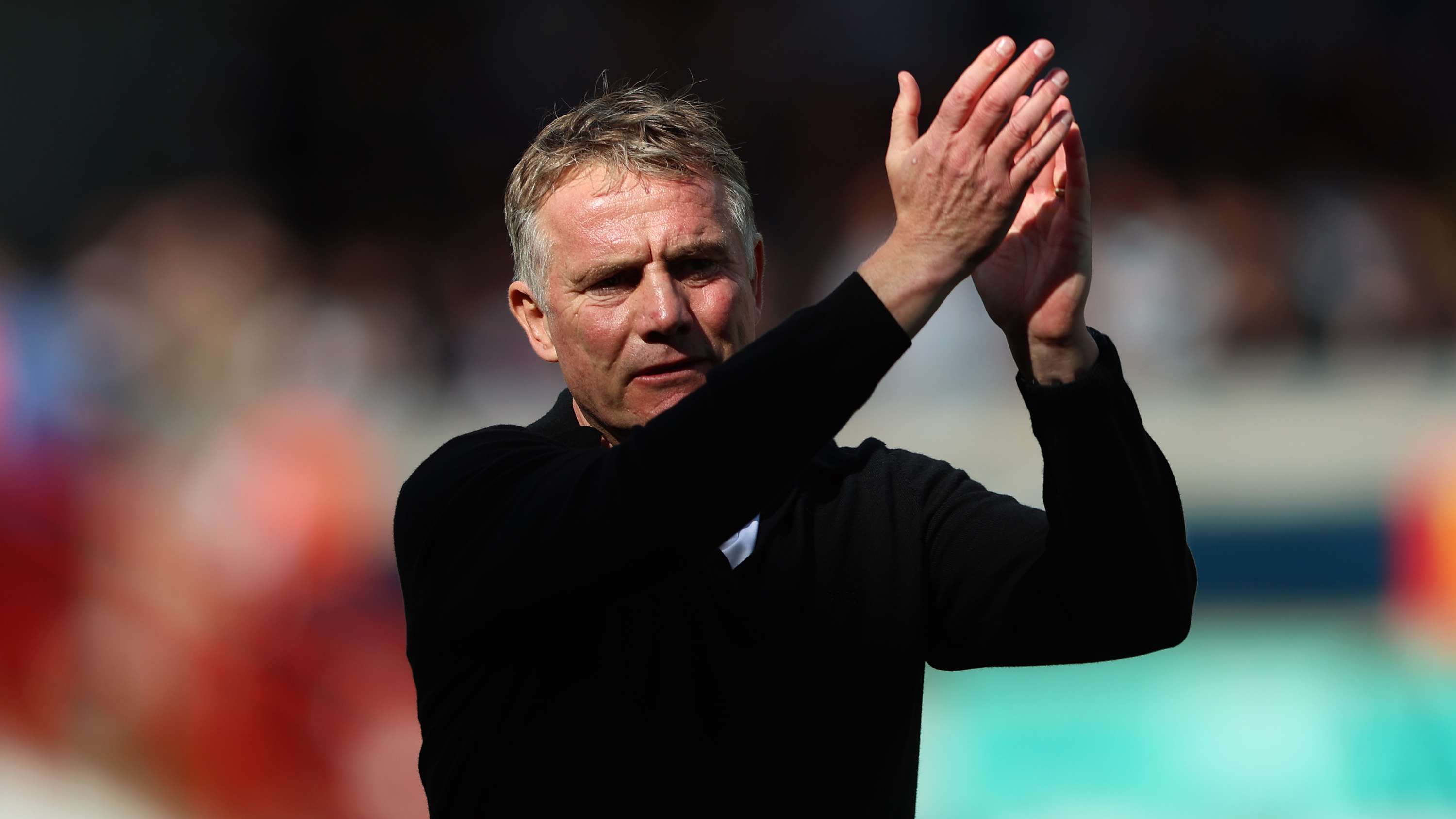 'Brilliant again' - Wrexham boss hails Rob and Ryan's 'great signing'  