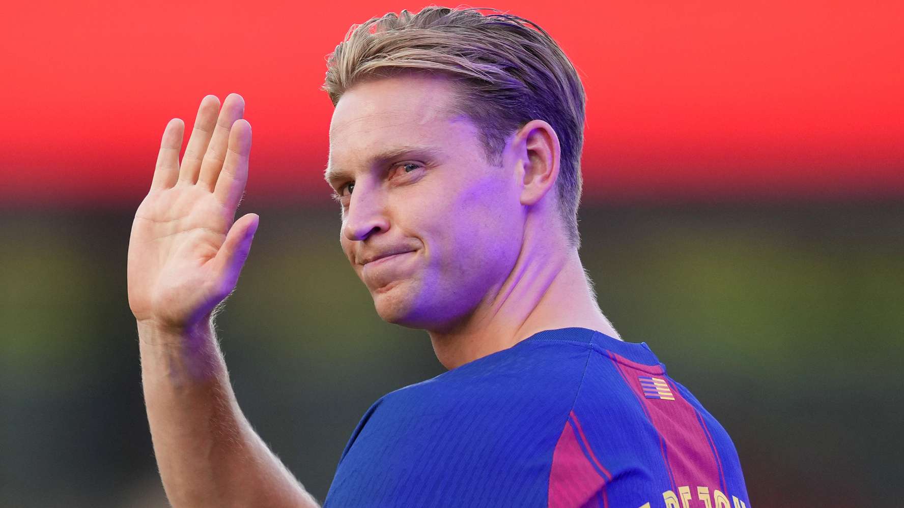 Barcelona finally confirm De Jong contract extension  