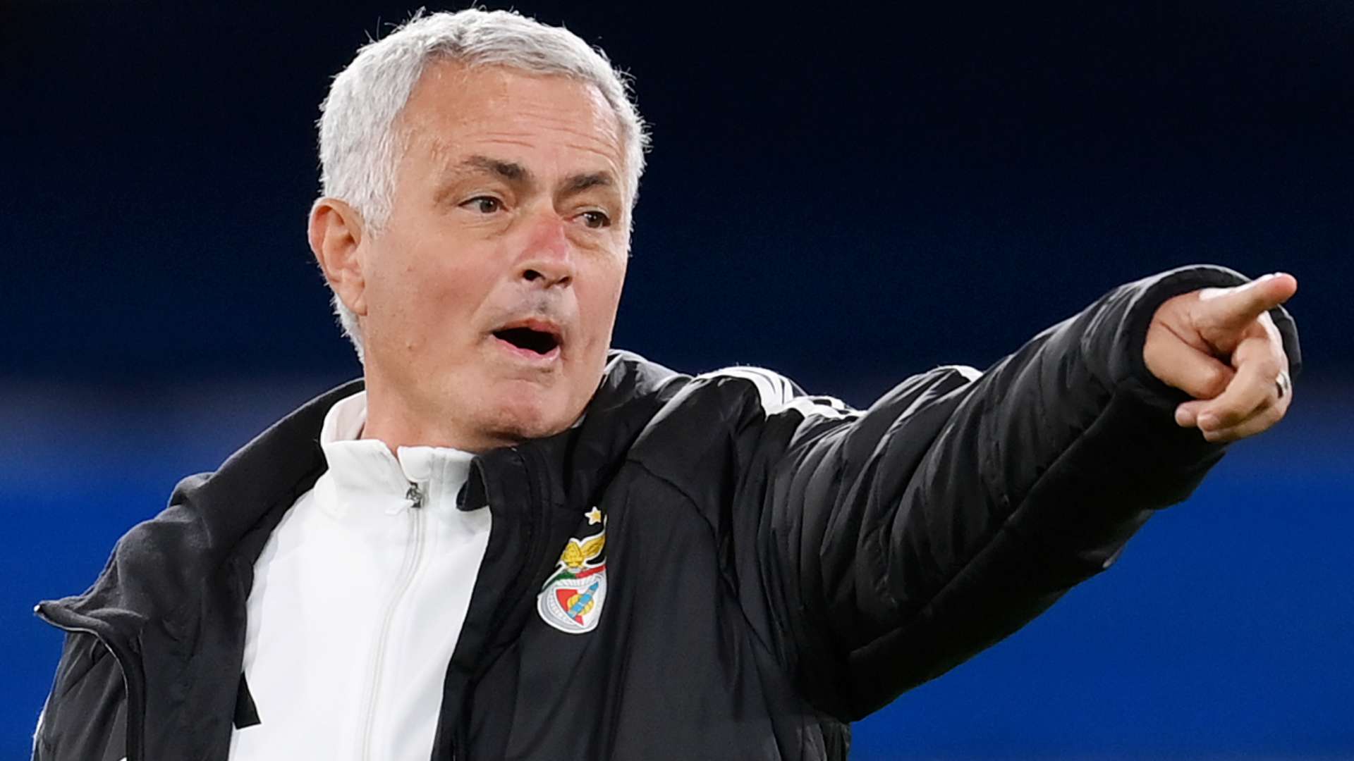 Mourinho sets record straight on Newcastle job links  