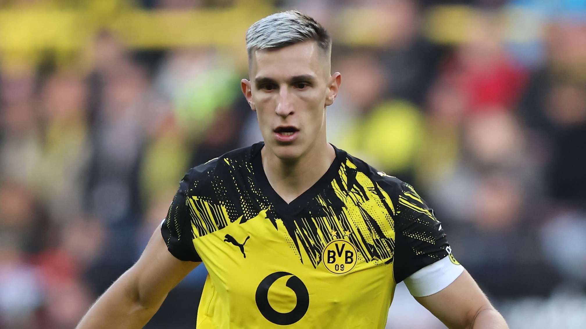 Dortmund eager to tie 'future captain' to new contract  