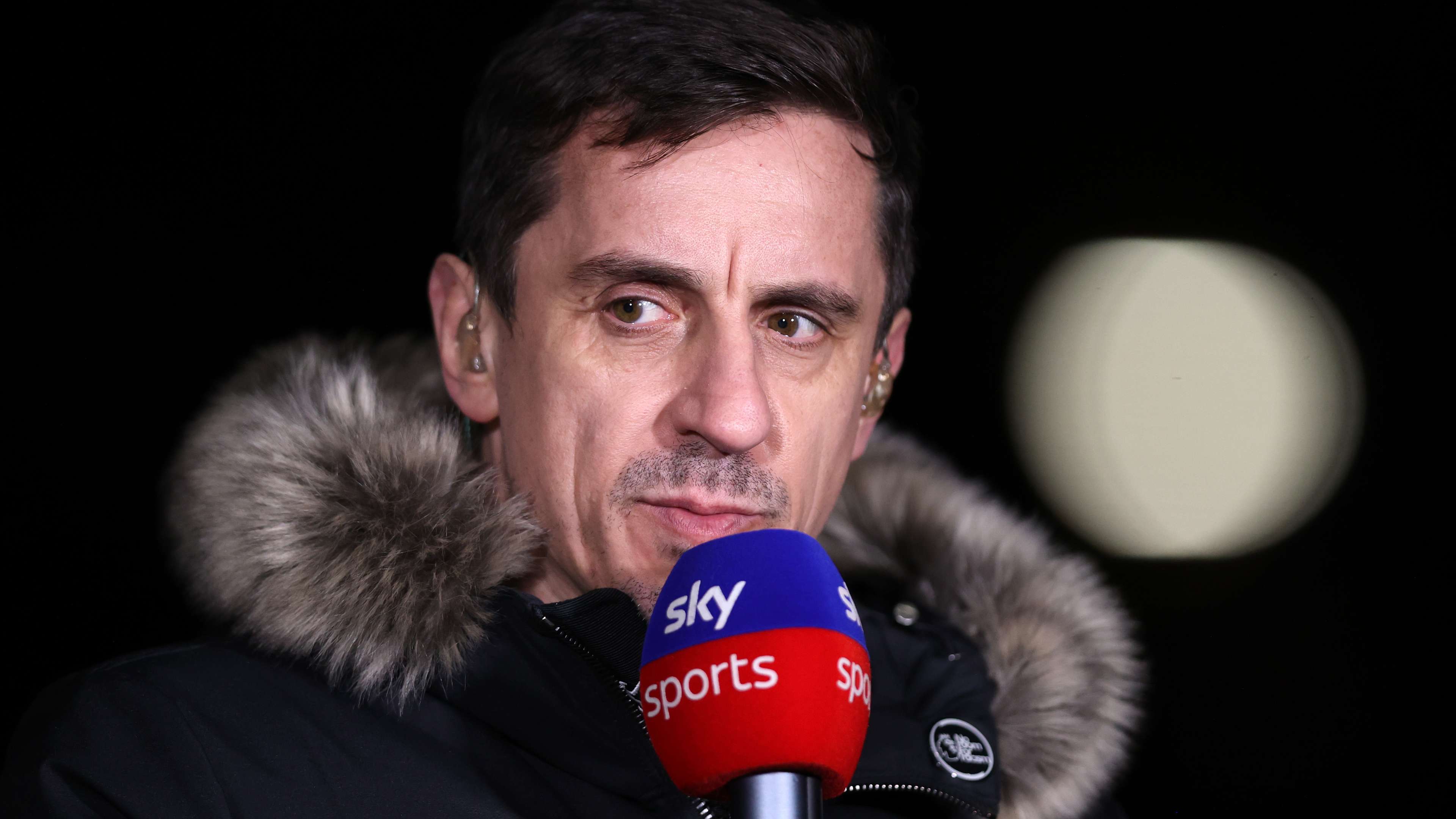 Neville says Liverpool asking 'to be beaten' by Man City  