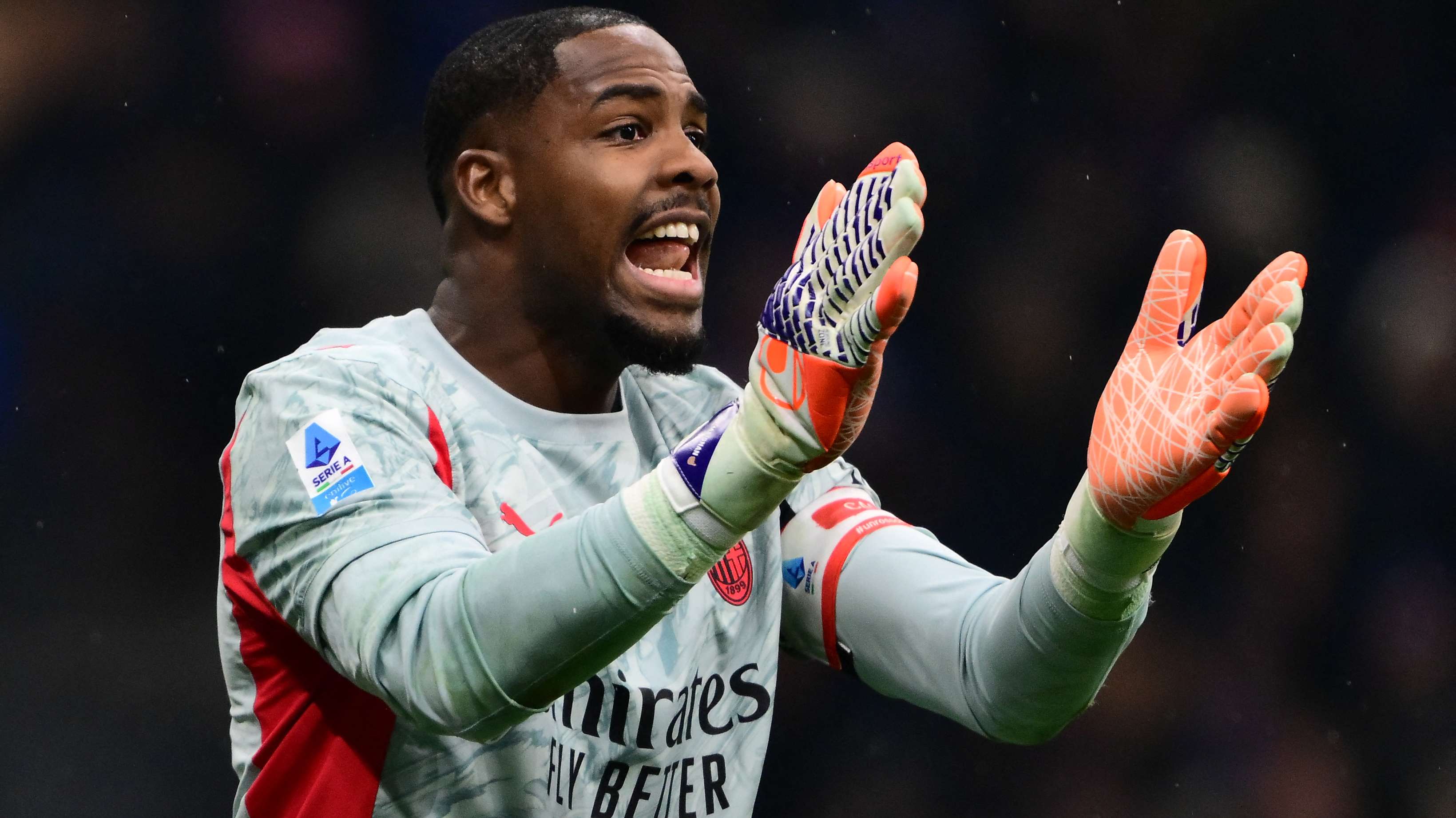 How Chelsea plan to pave the way for Maignan transfer  