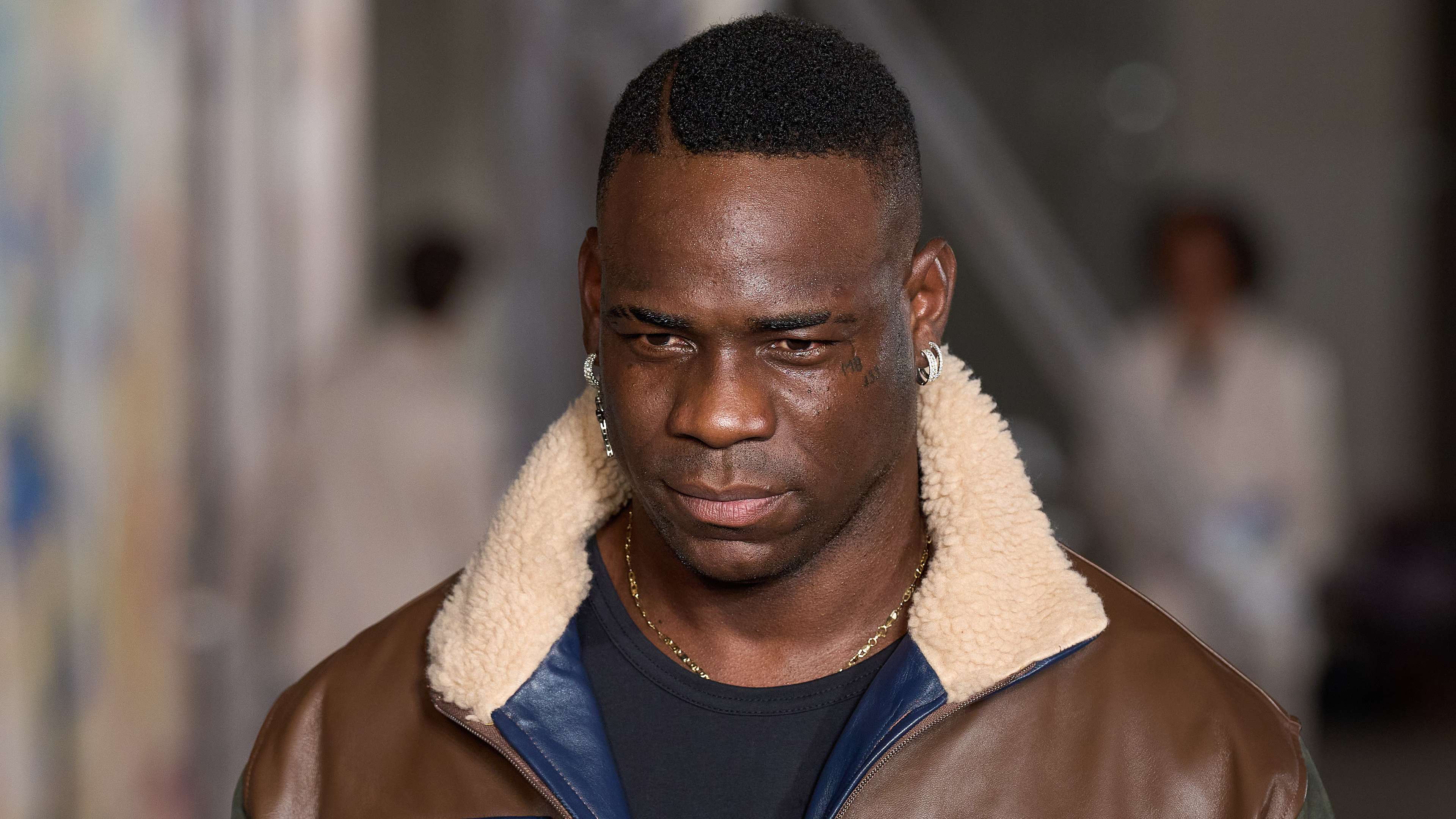 Balotelli set to complete transfer to unlikely 13th club  