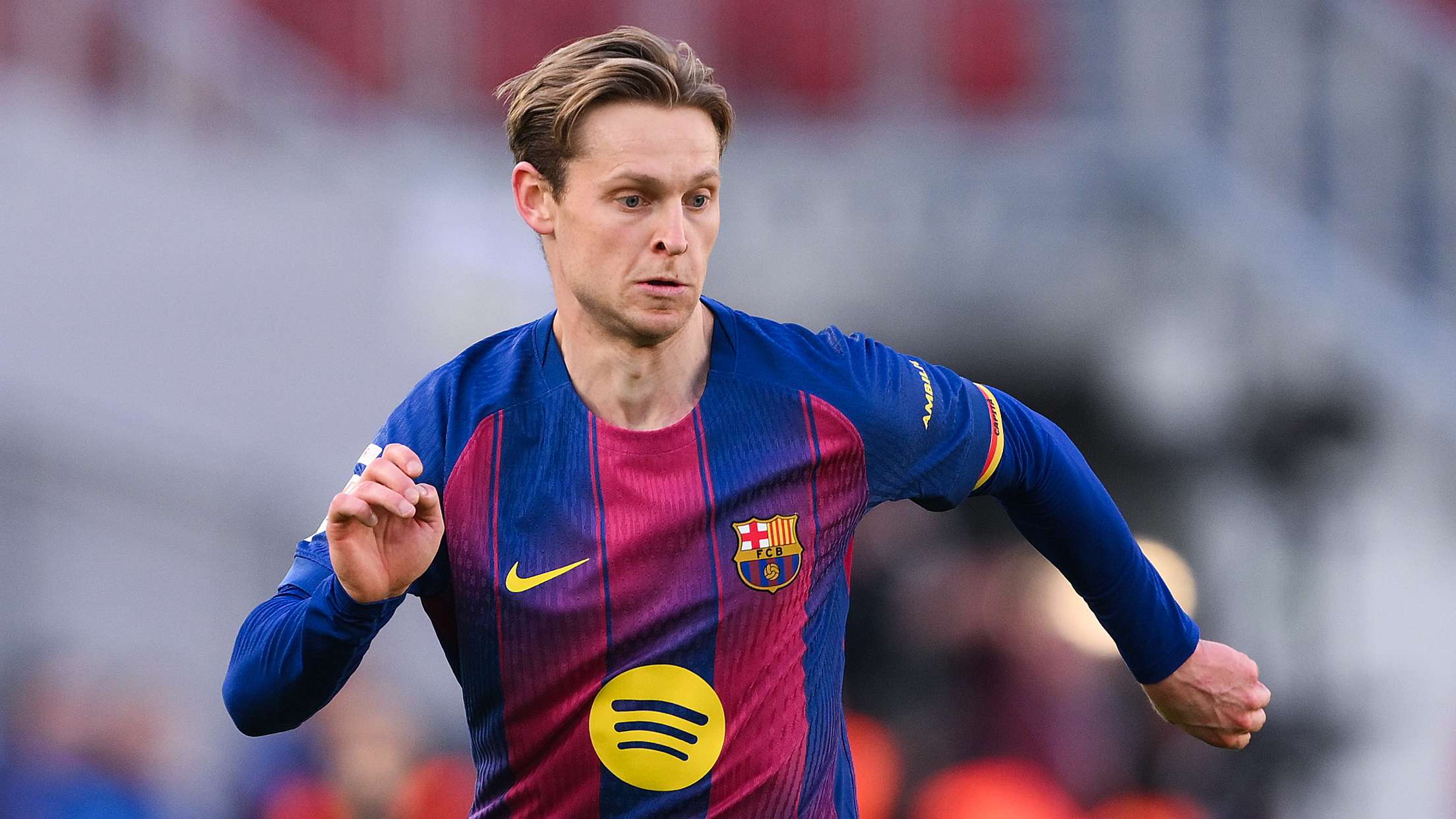 De Jong injured in Barca training  