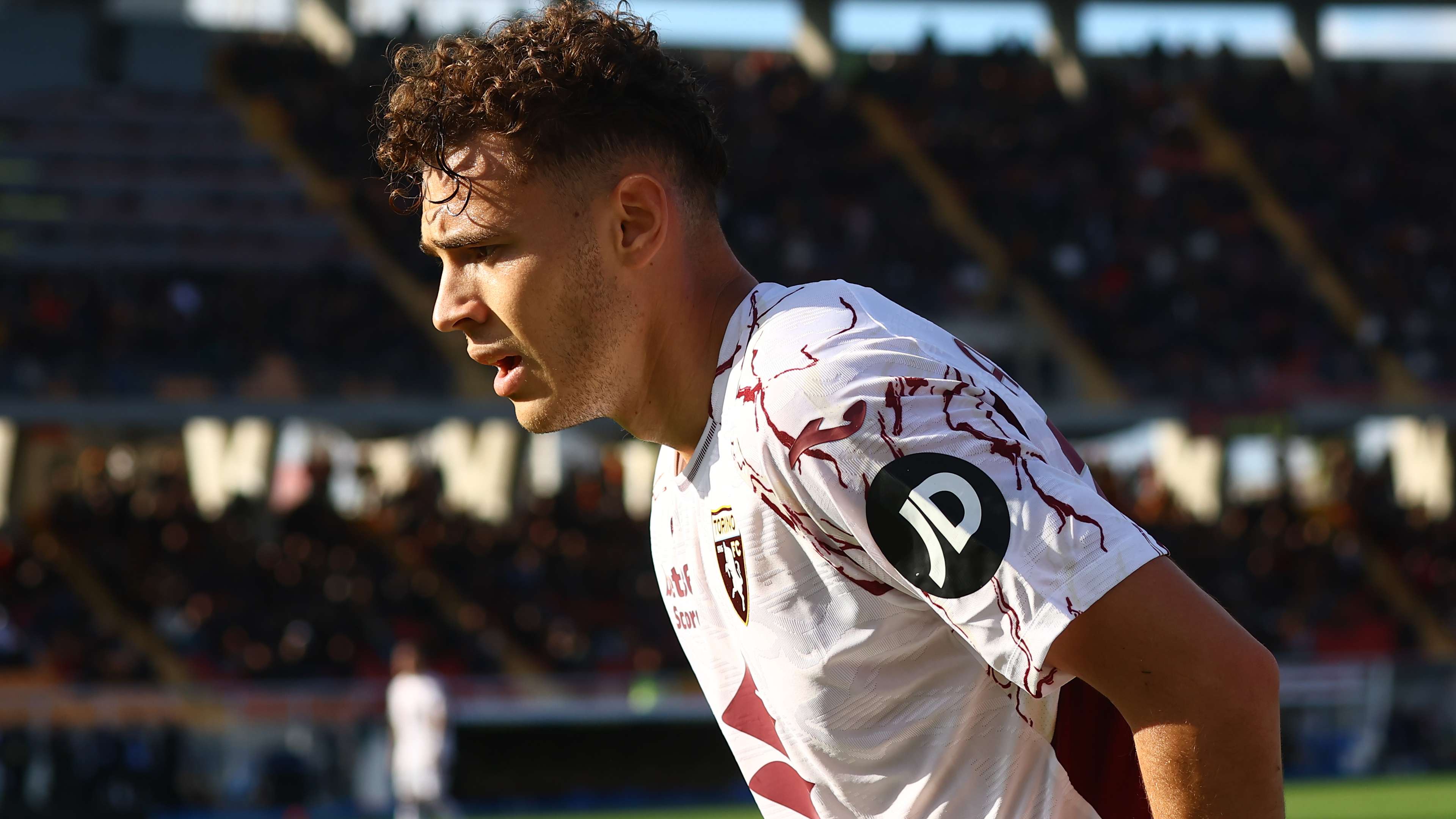 Spurs and Chelsea battle for breakout Bundesliga star  