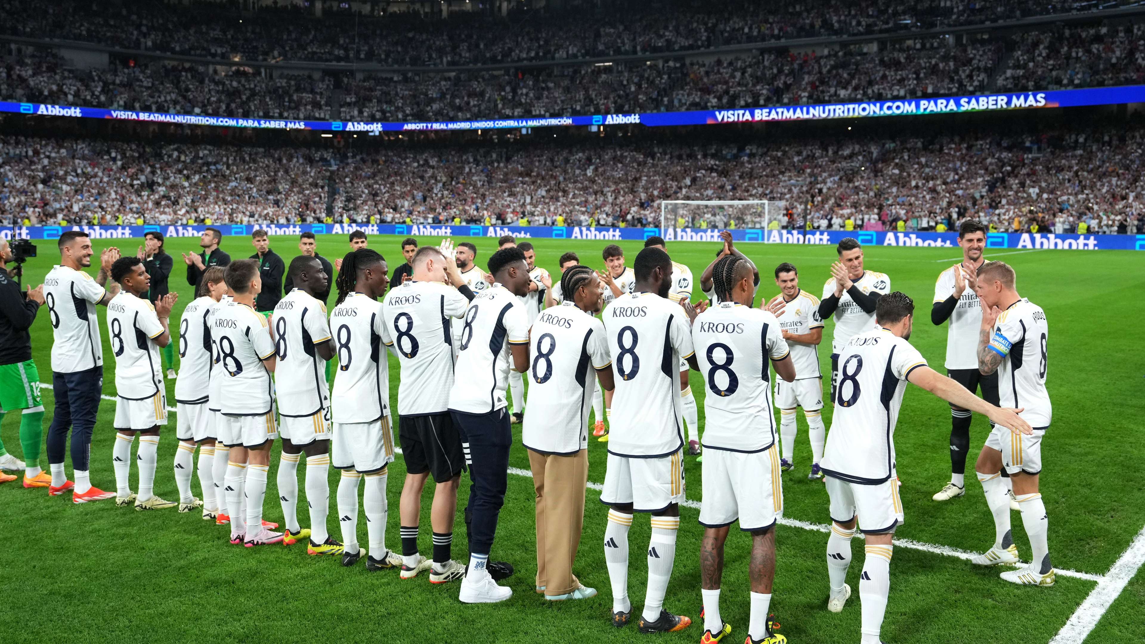 The Negreira affair looms over El Clásico. Will Real Madrid grant Barcelona a guard of honour?  