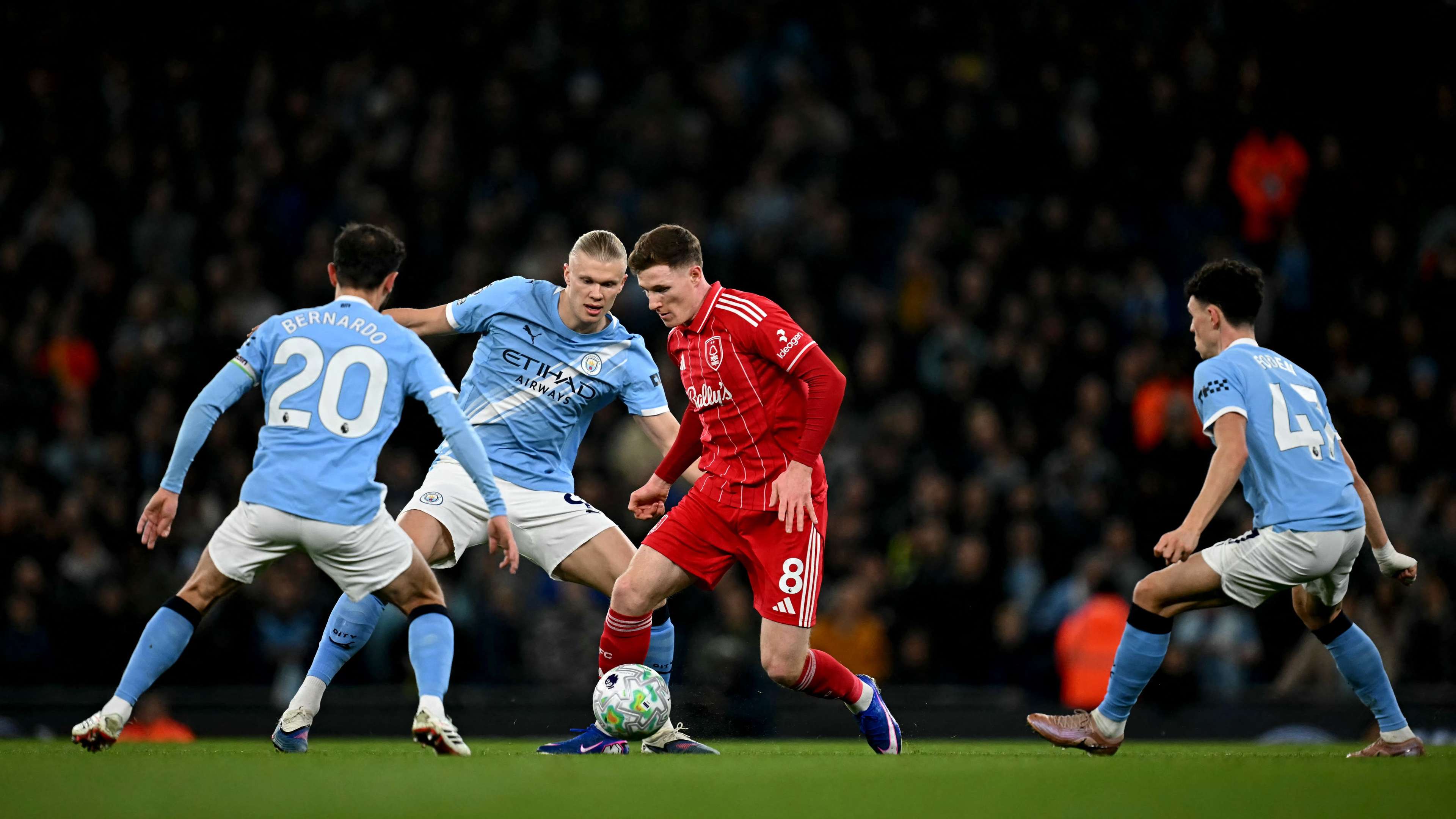 City thwarts England's top clubs in a blockbuster deal  