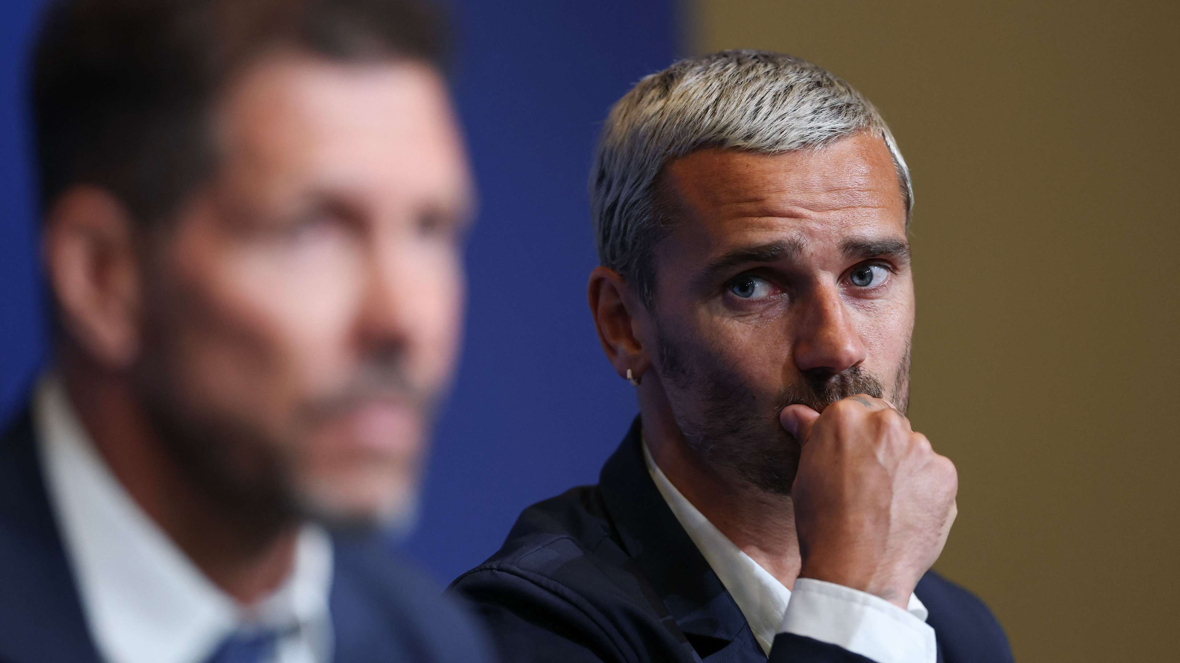 'I love you' - Simeone gets emotional with Griezmann in press conference  