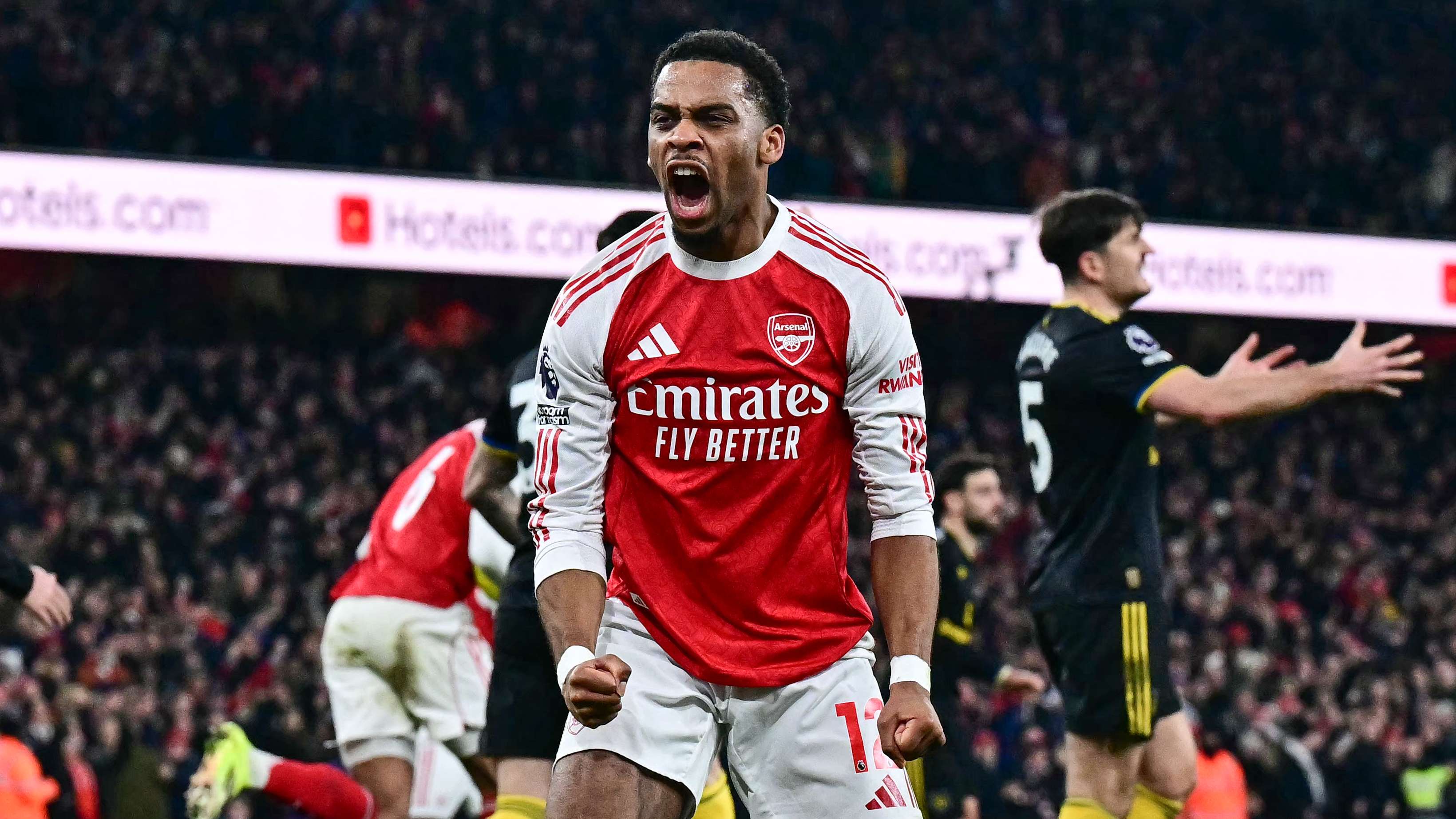 Timber declared fit for Champions League showdown with PSG  