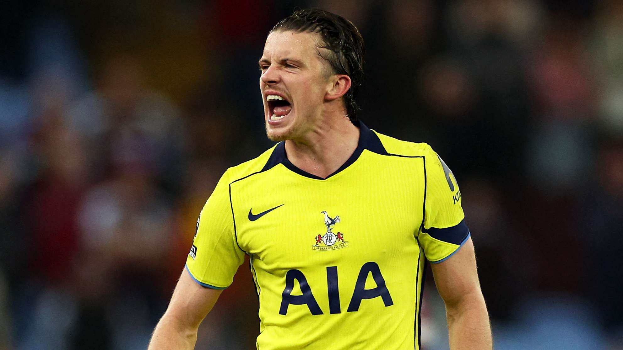 Gallagher takes aim at ex-Tottenham boss  