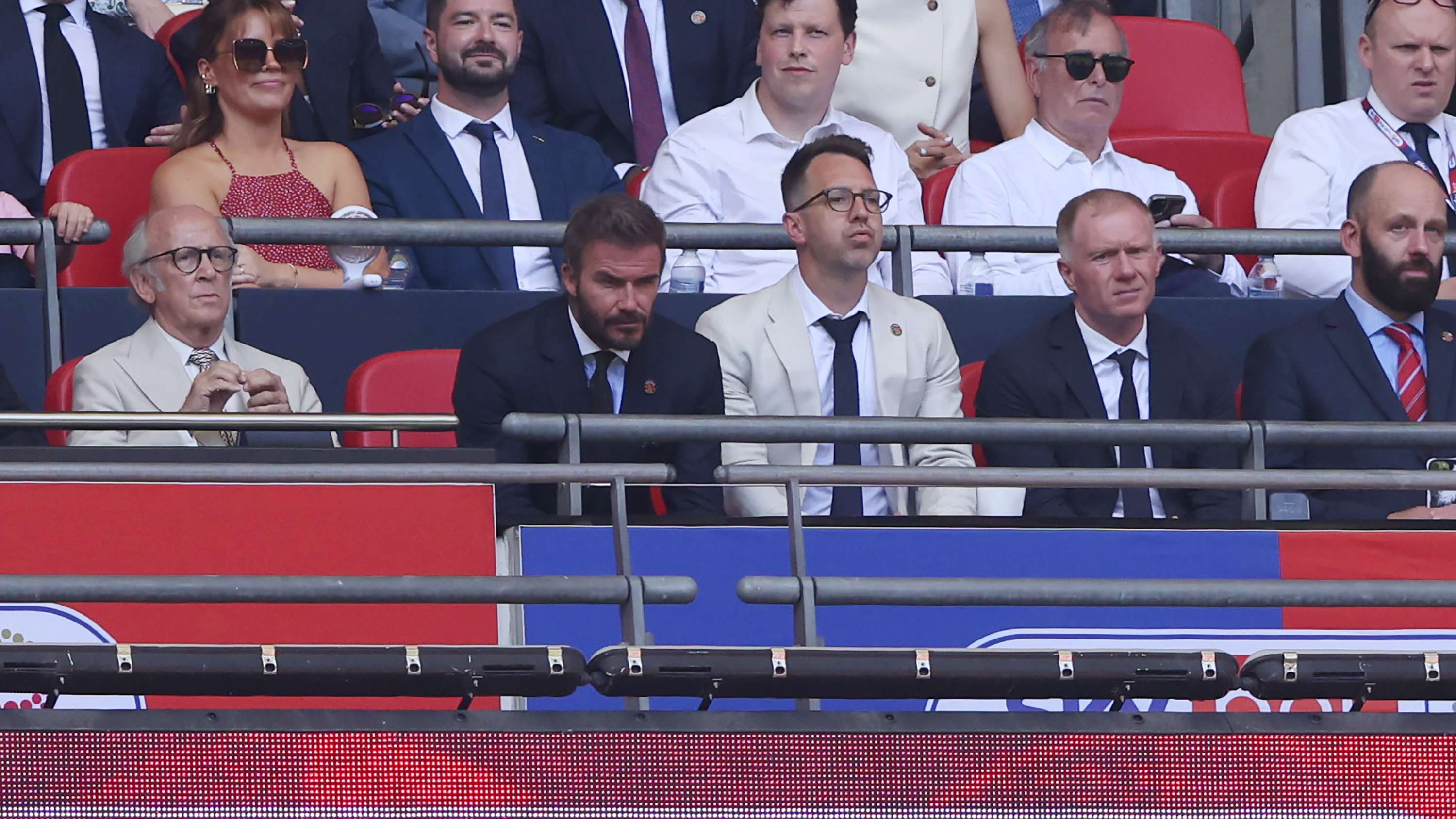 Beckham & Neville gutted as Notts County win play-off final  