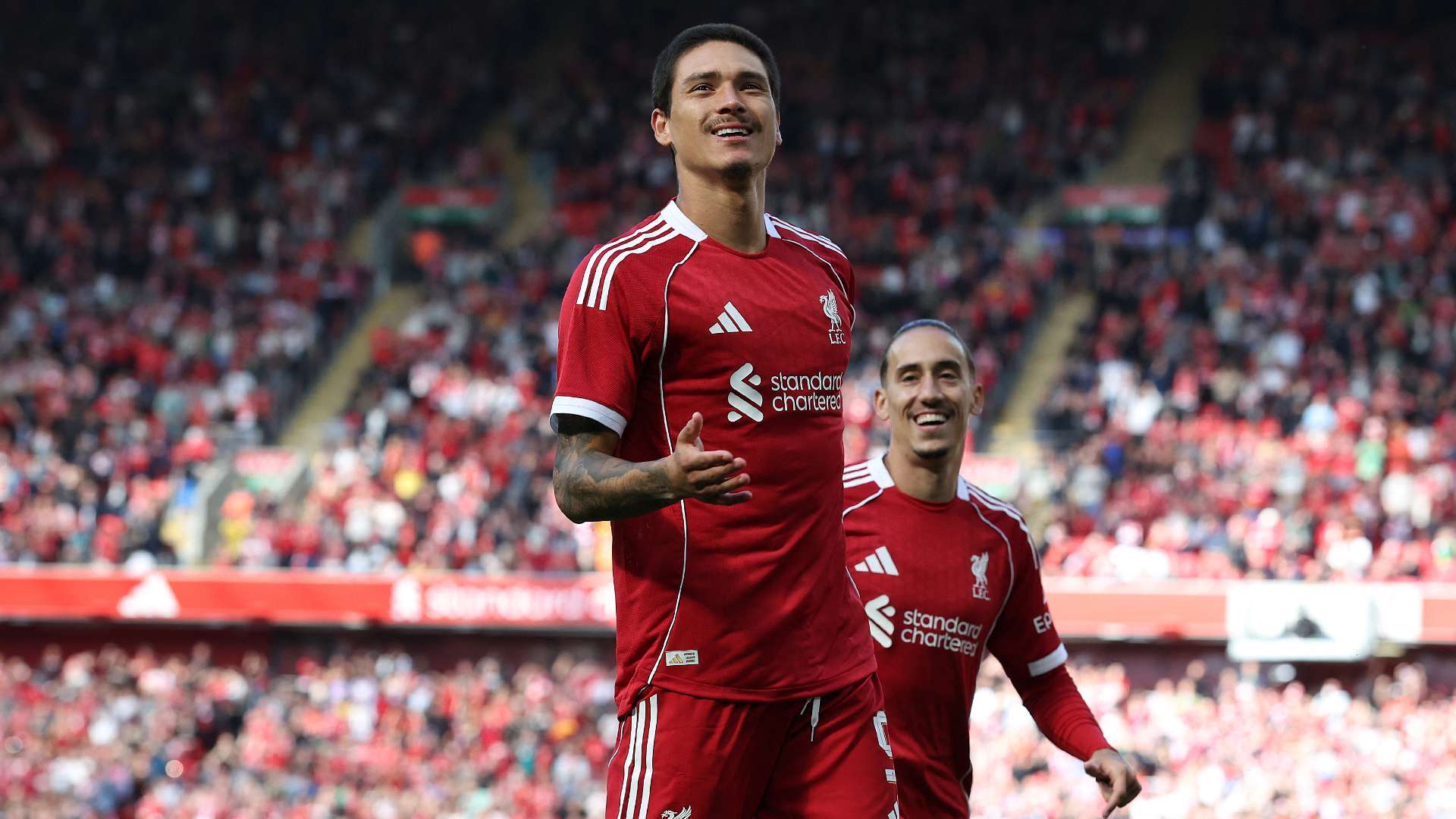 'Bring him home!' - Liverpool confuse fans with Nunez post  