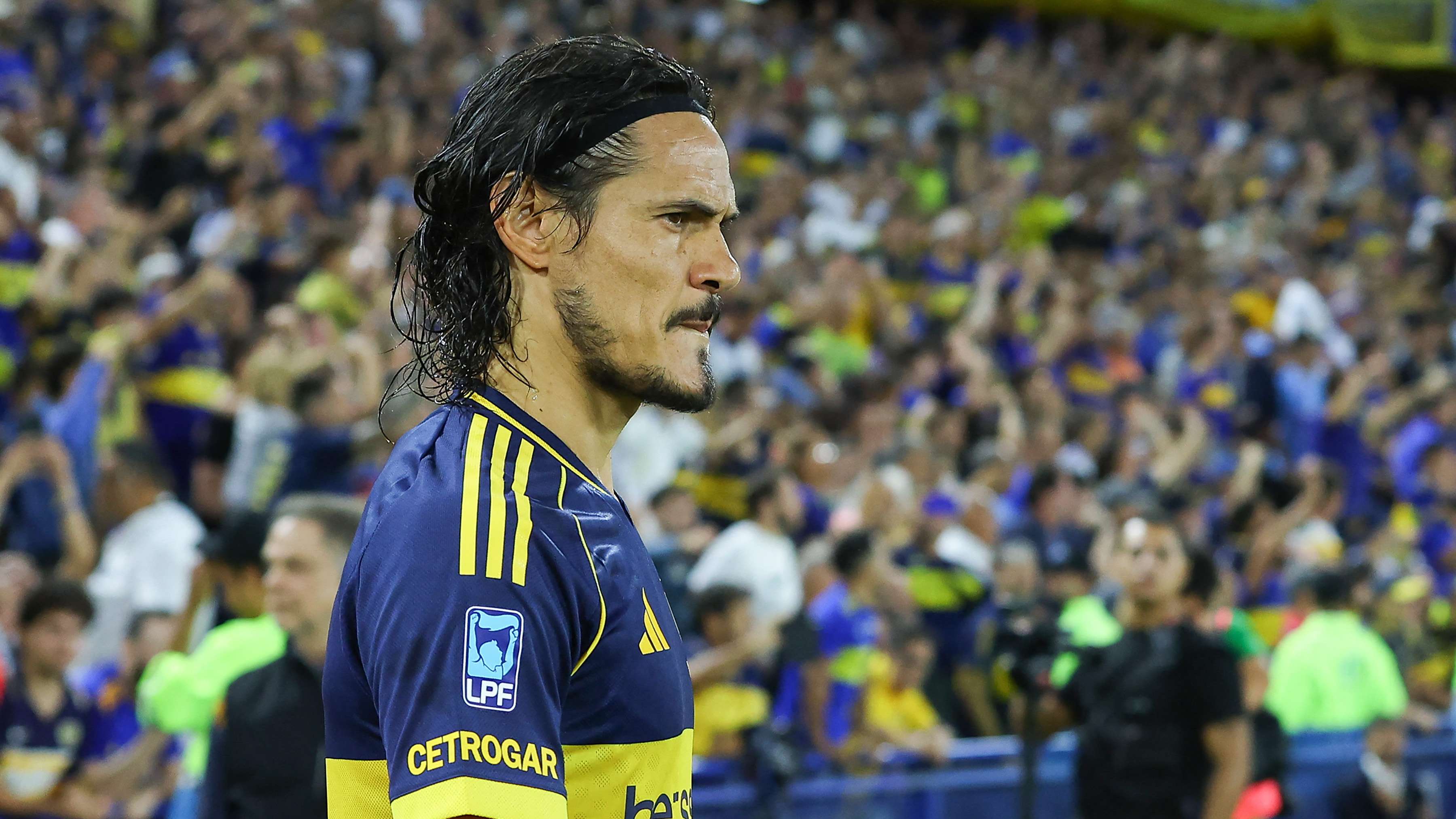 Cavani agrees to Boca exit - but ex-Man Utd star has no plans to retire  