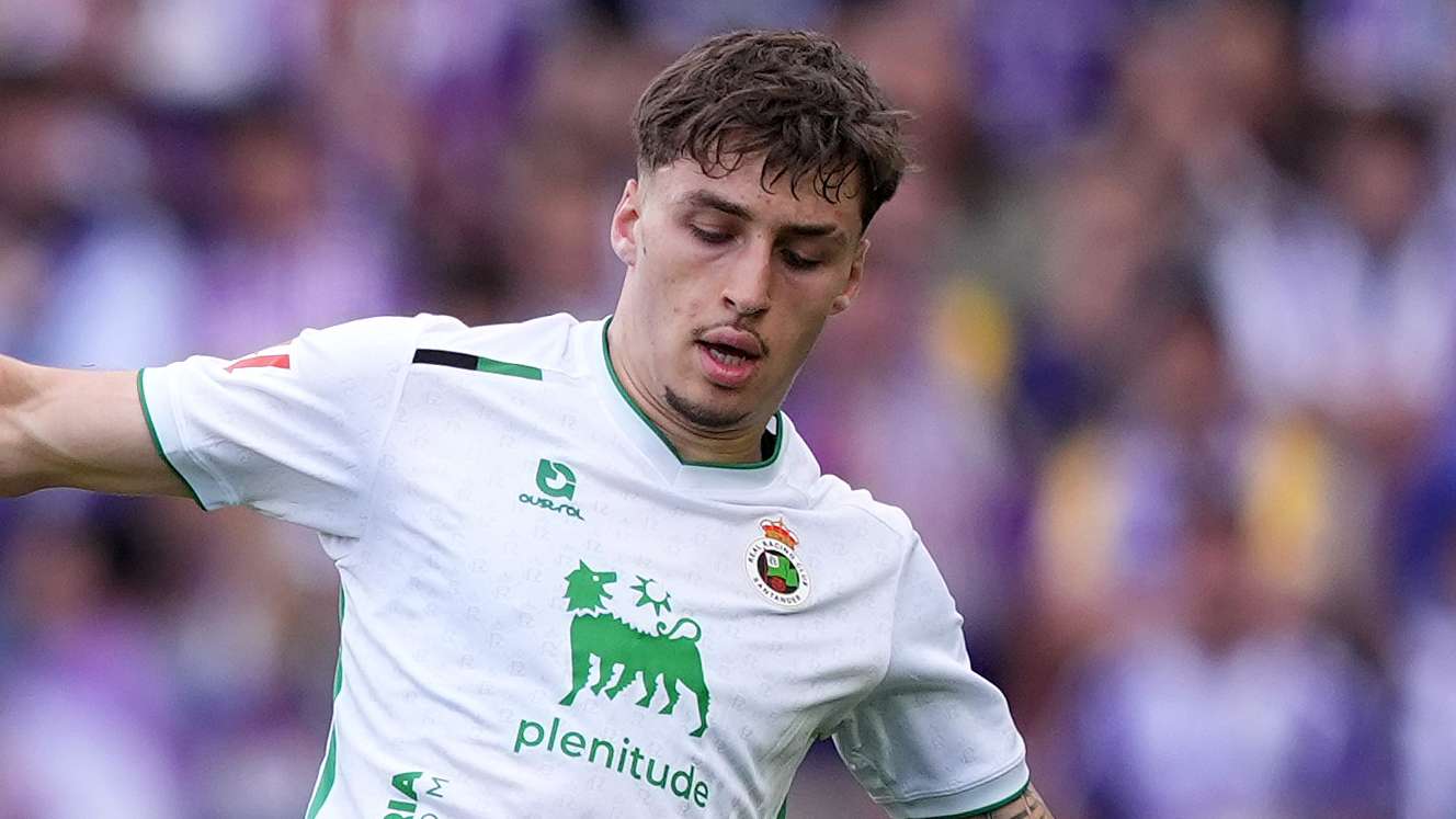 Barca in race to trigger transfer clause before price DOUBLES  